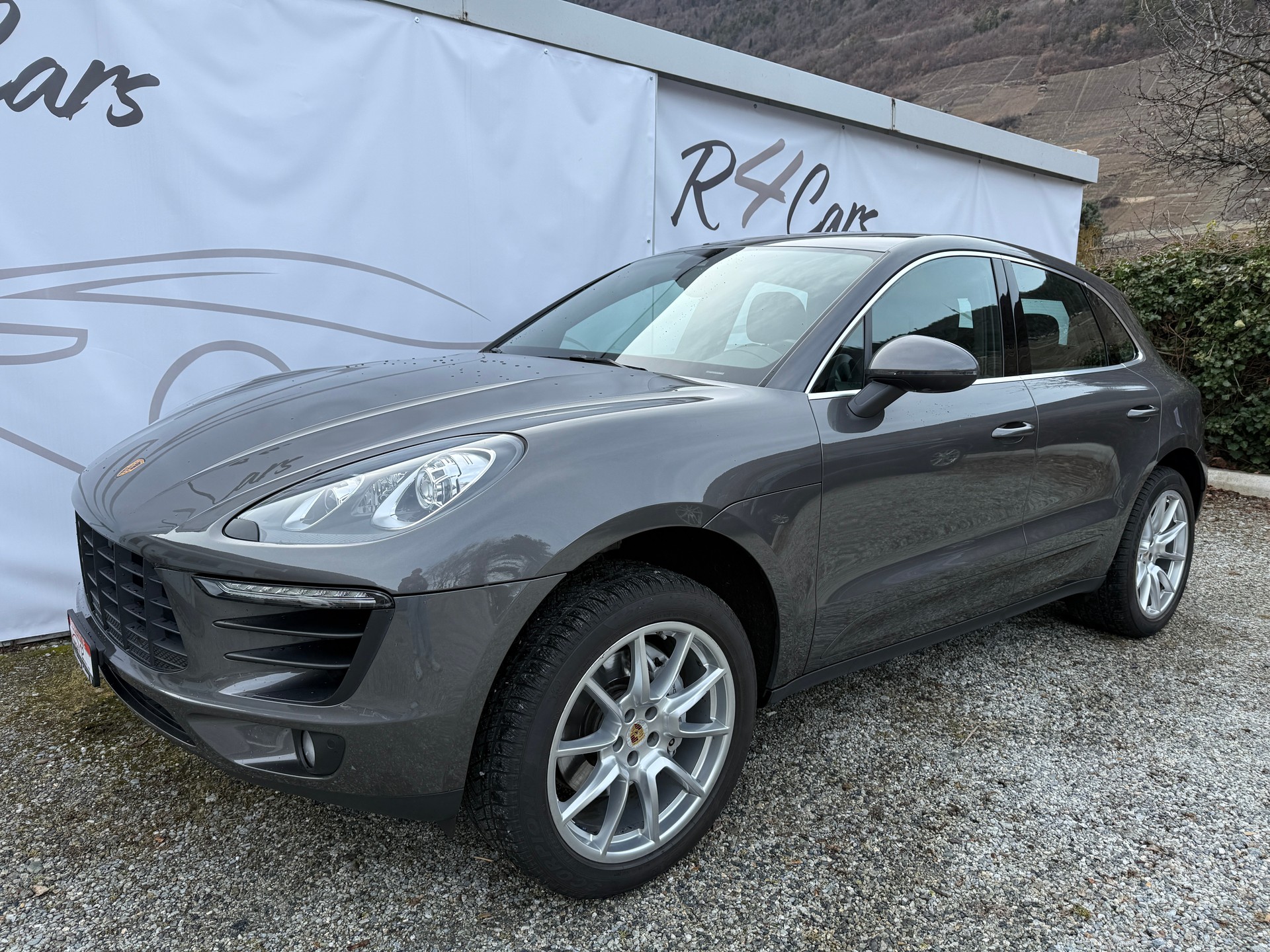 PORSCHE Macan S PDK