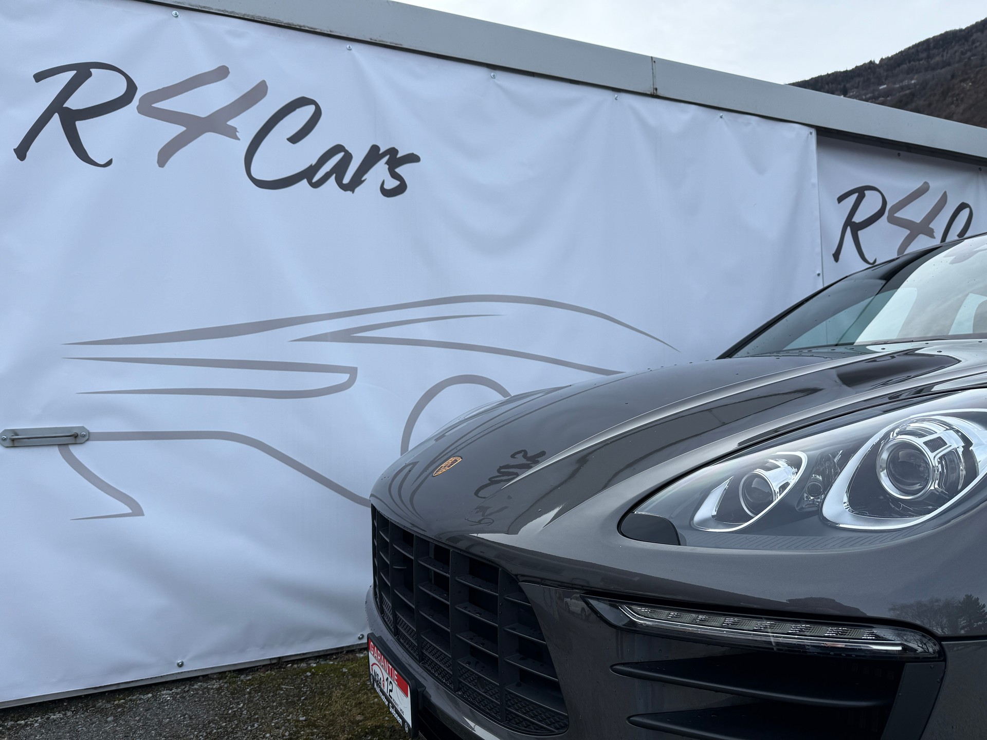 PORSCHE Macan S PDK-image-10
