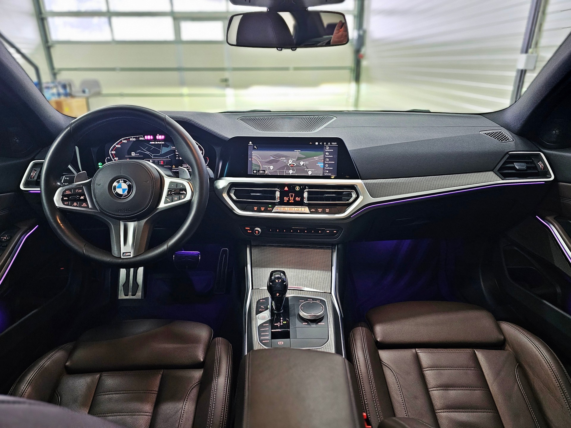 BMW M340i xDrive Steptronic-image-12