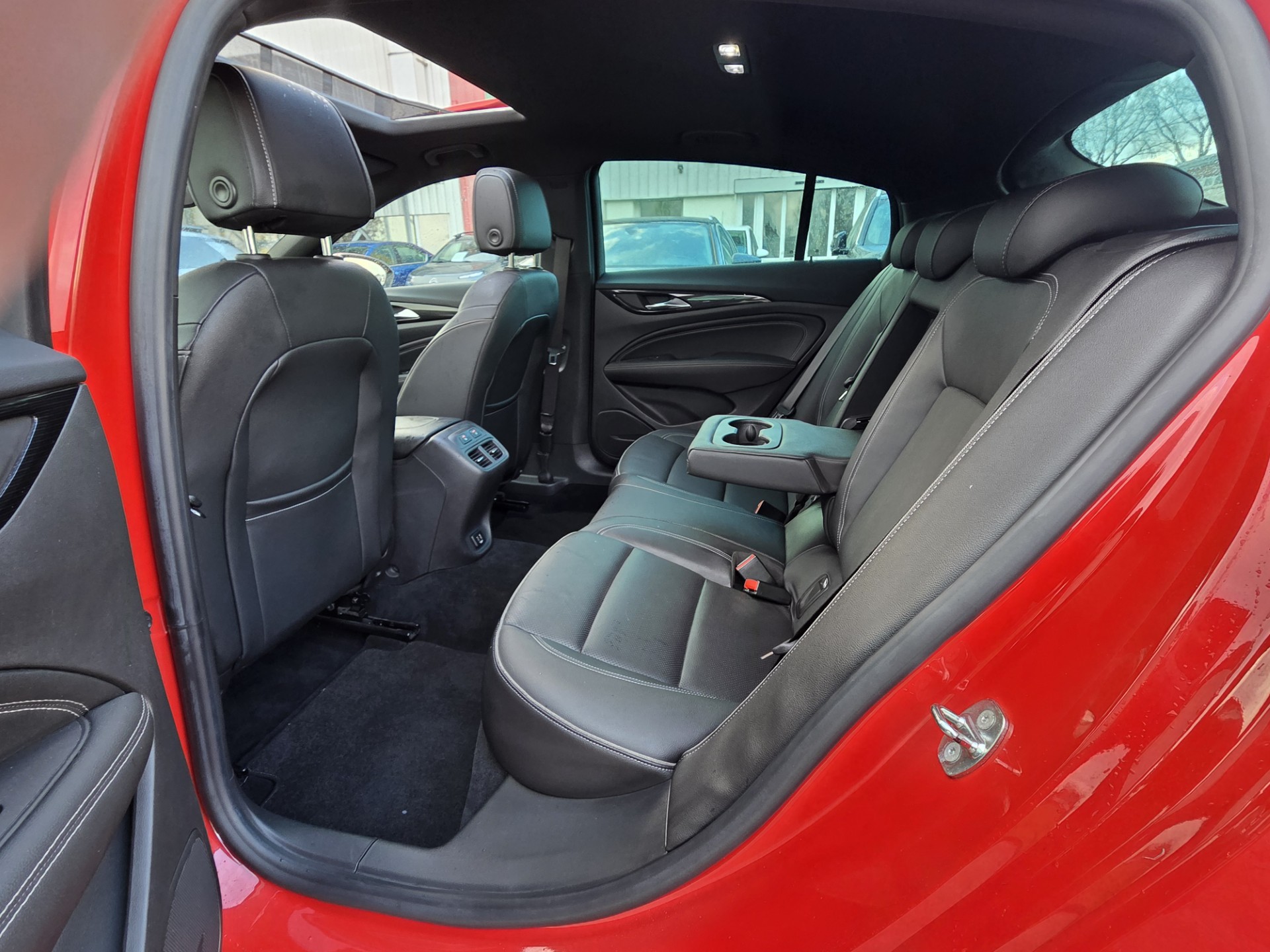 OPEL Insignia 2.0 T Grand Sport Excellence 4WD Automat.-image-13
