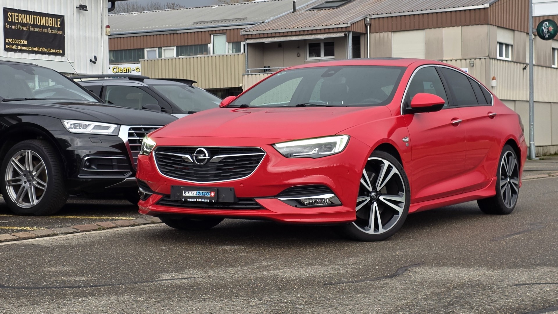 OPEL Insignia 2.0 T Grand Sport Excellence 4WD Automat.-image-2