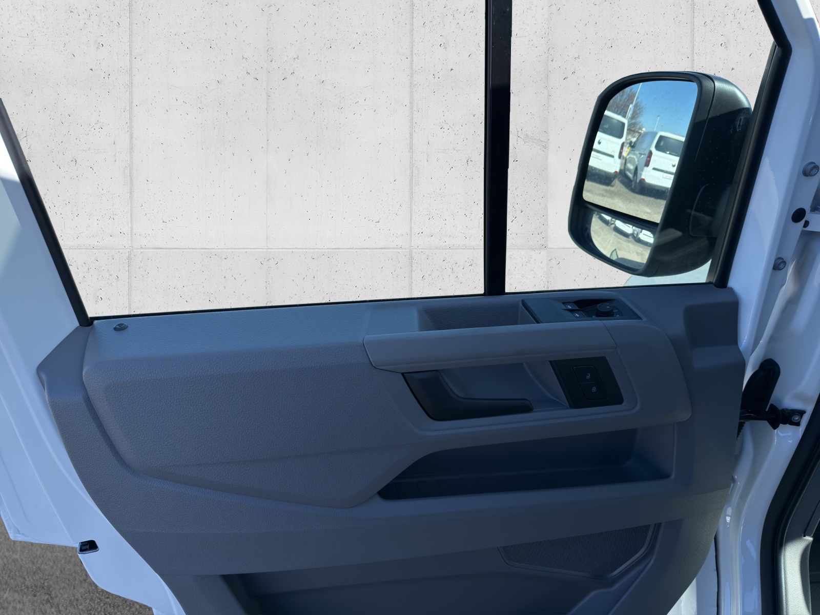 VW Crafter 35 2.0 TDI Entry L3 A-image-14