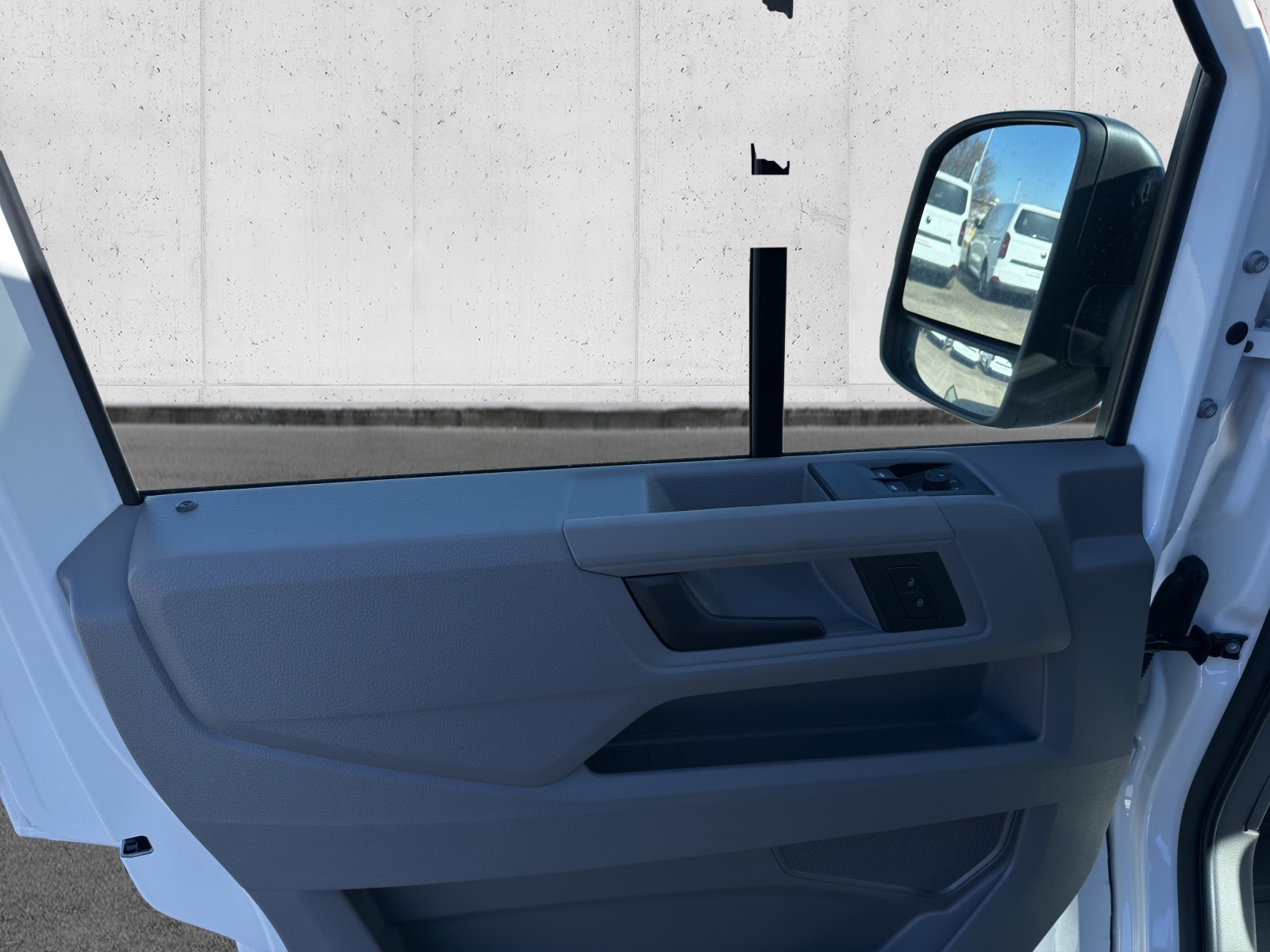VW Crafter 35 2.0 TDI Entry L3 A-image-11