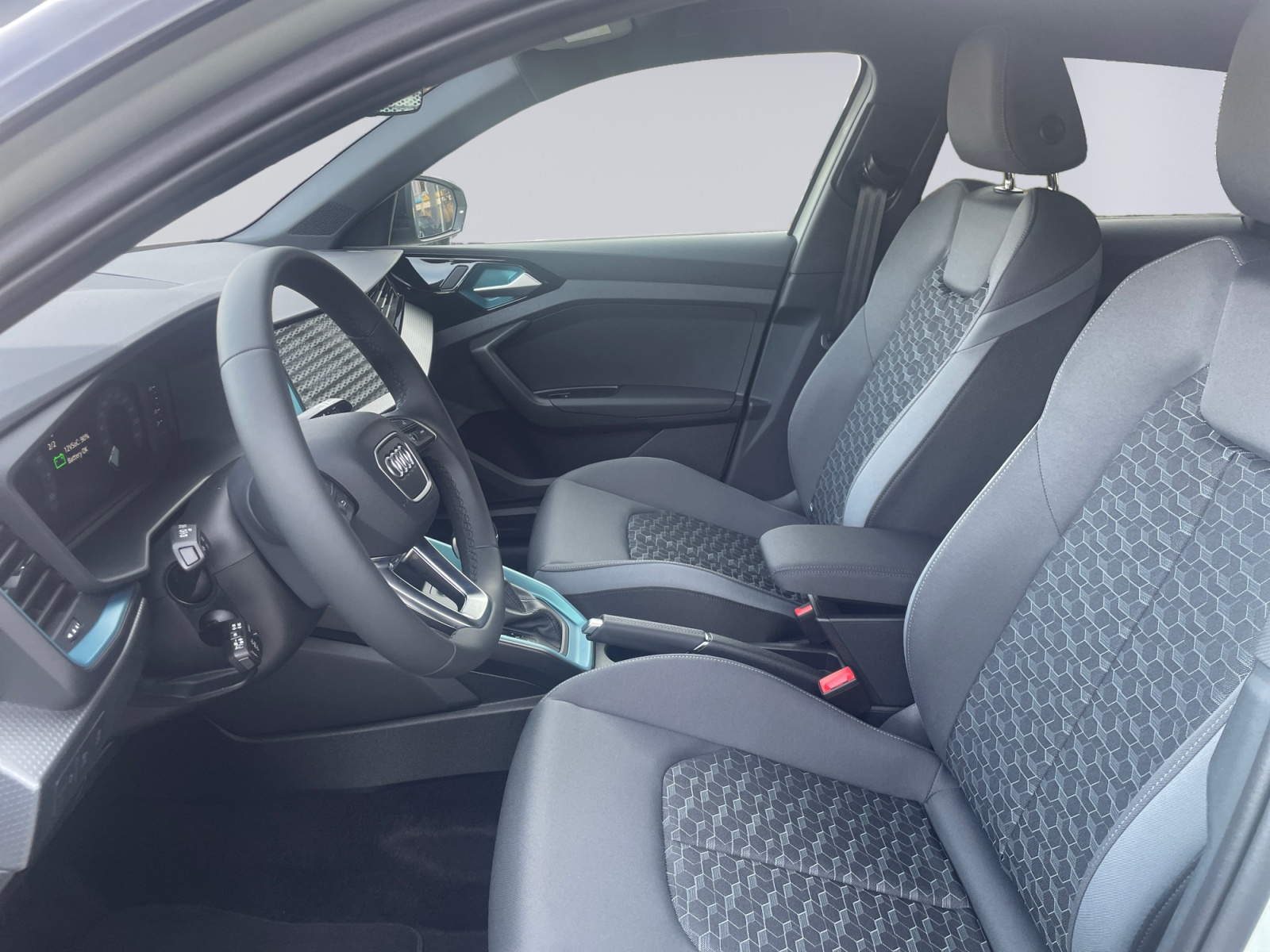 AUDI A1 Sportback 30 TFSI Attraction S-tronic-image-8