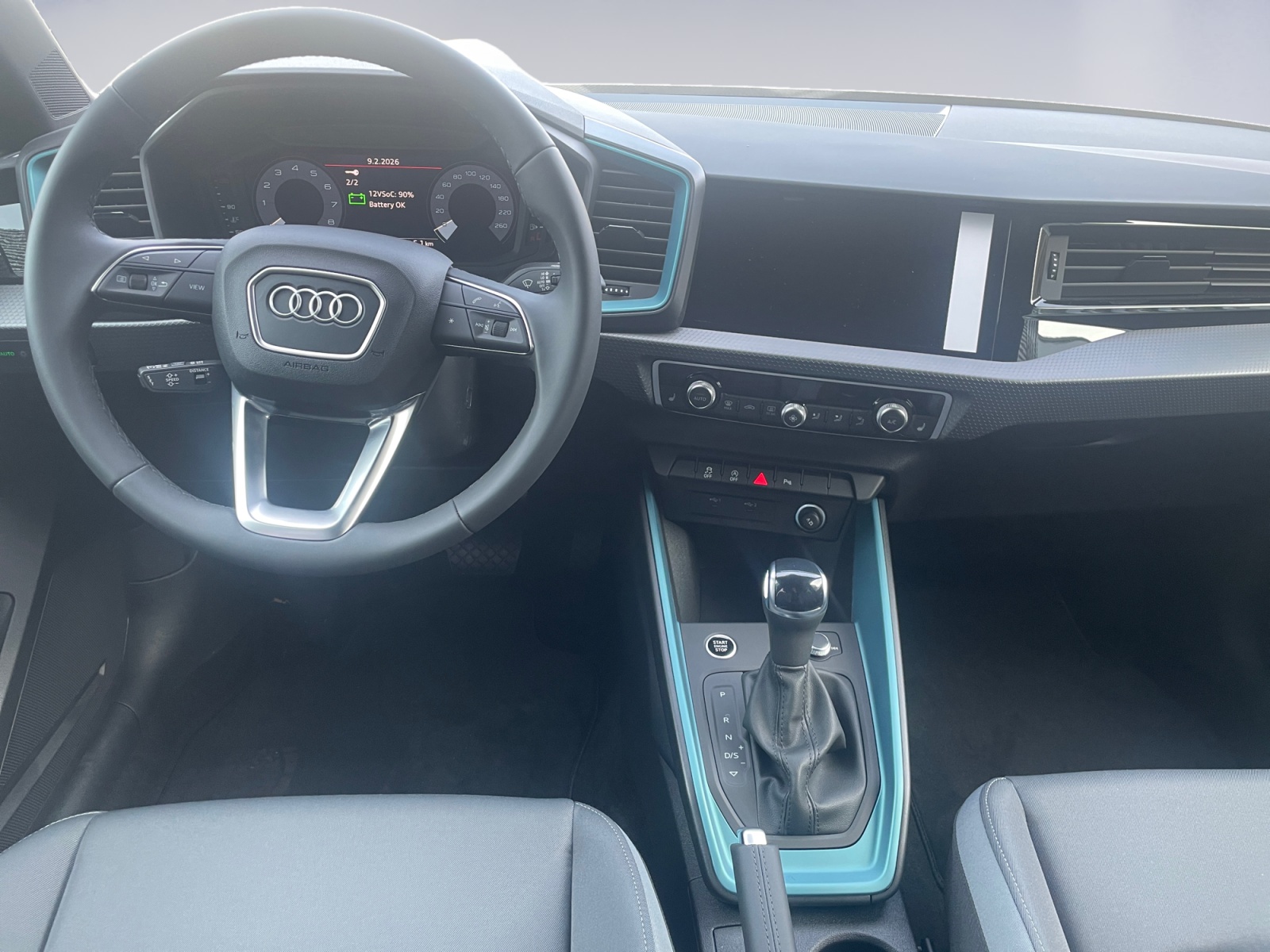 AUDI A1 Sportback 30 TFSI Attraction S-tronic-image-9