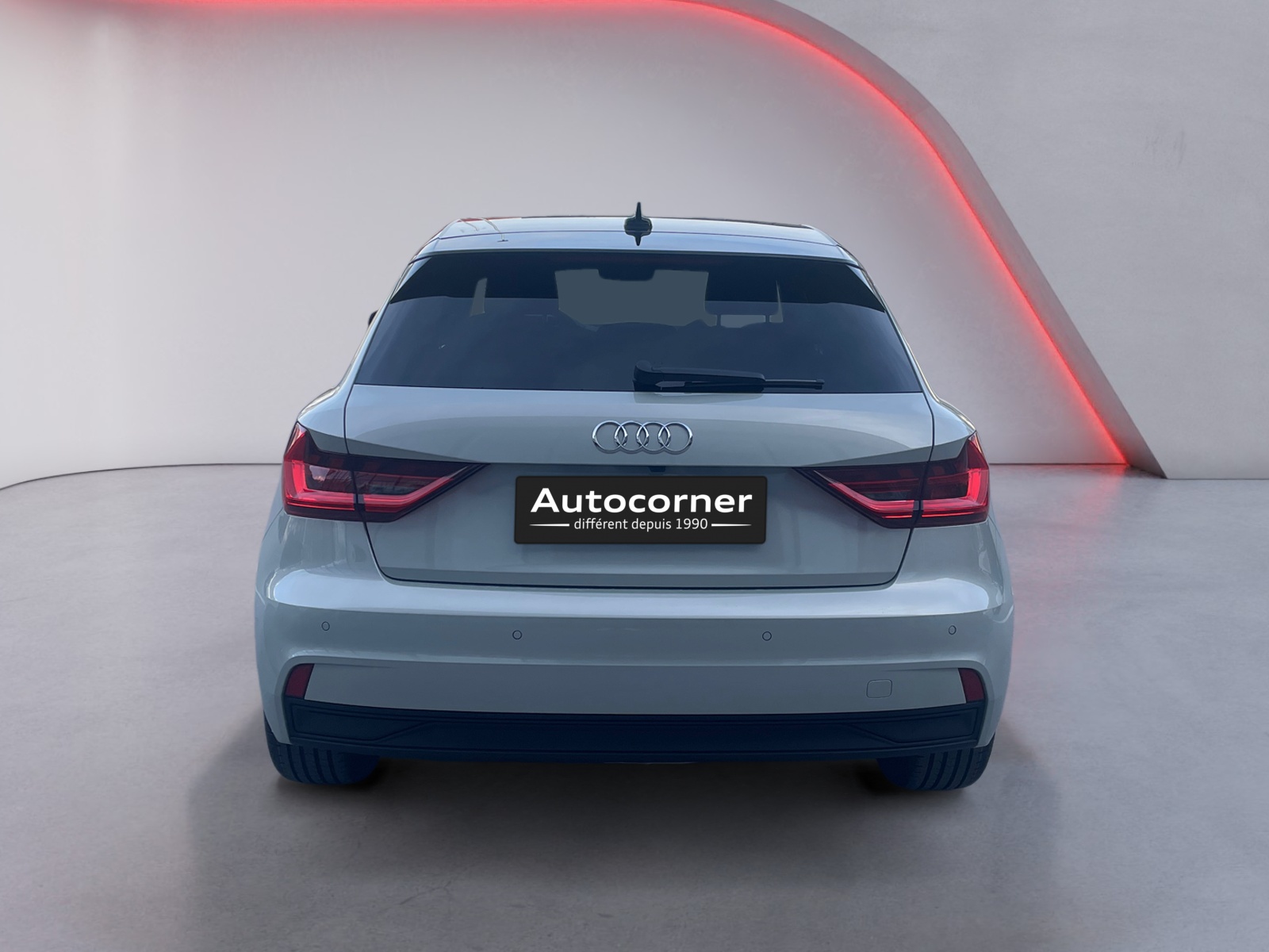 AUDI A1 Sportback 30 TFSI Attraction S-tronic-image-3