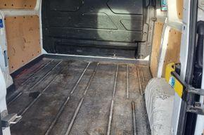 FORD Transit C Van 250 L1 2.2 TDCi 100 StartUp-image-9