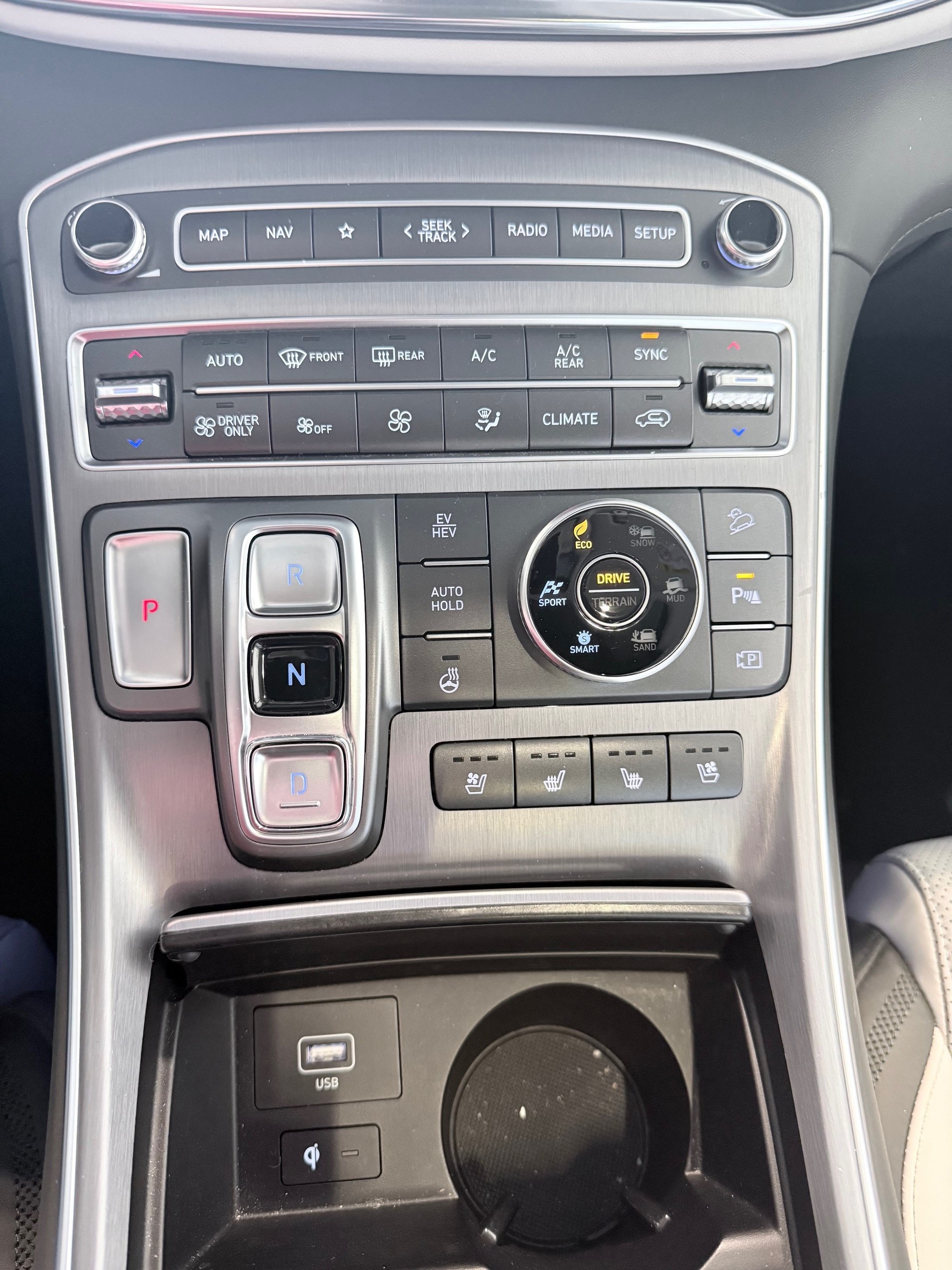 HYUNDAI Santa Fe 1.6 PHEV Ver.4WD-image-12