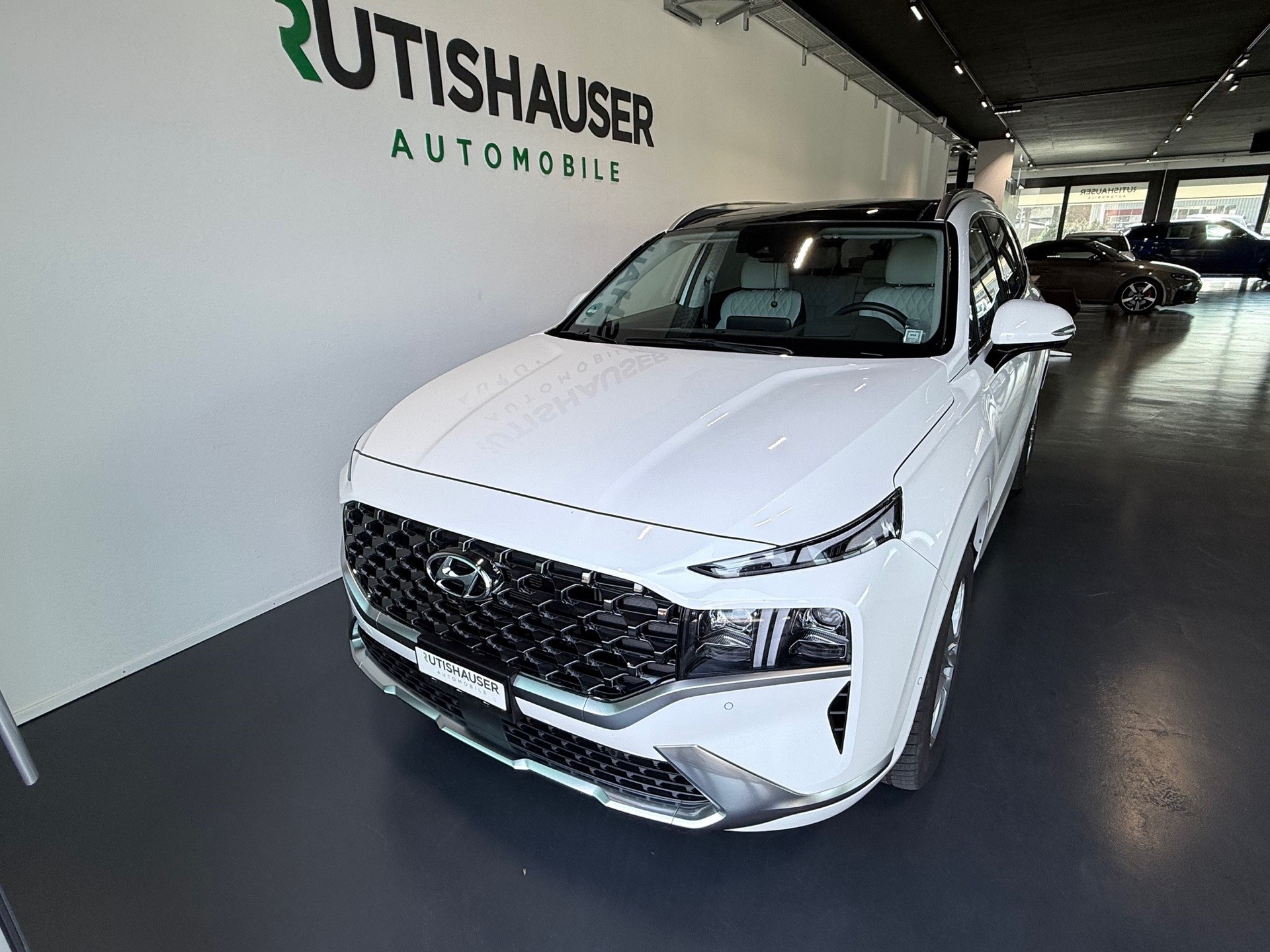 HYUNDAI Santa Fe 1.6 PHEV Ver.4WD-image-1