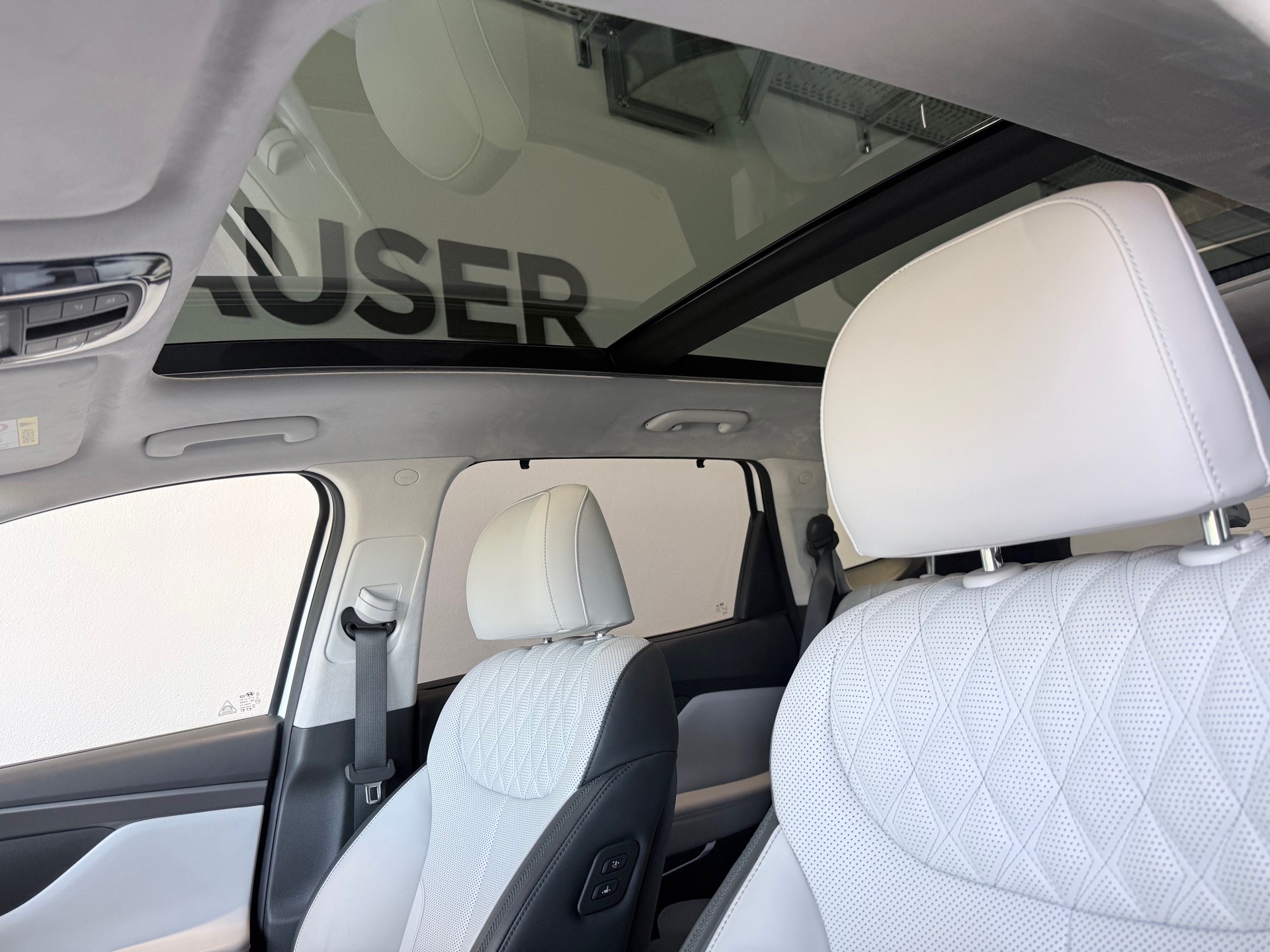 HYUNDAI Santa Fe 1.6 PHEV Ver.4WD-image-14