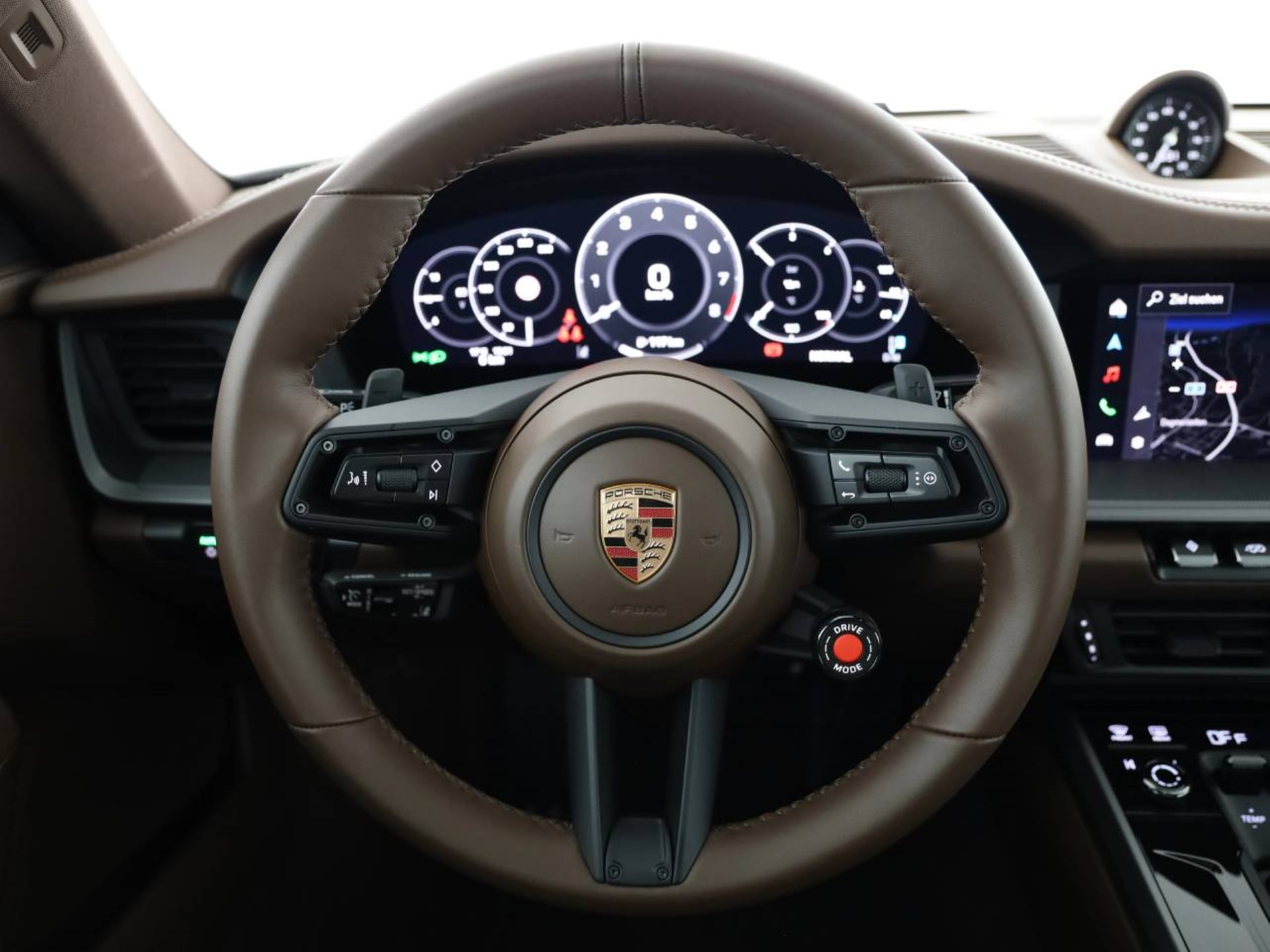 PORSCHE 911 Carrera 4S-image-3