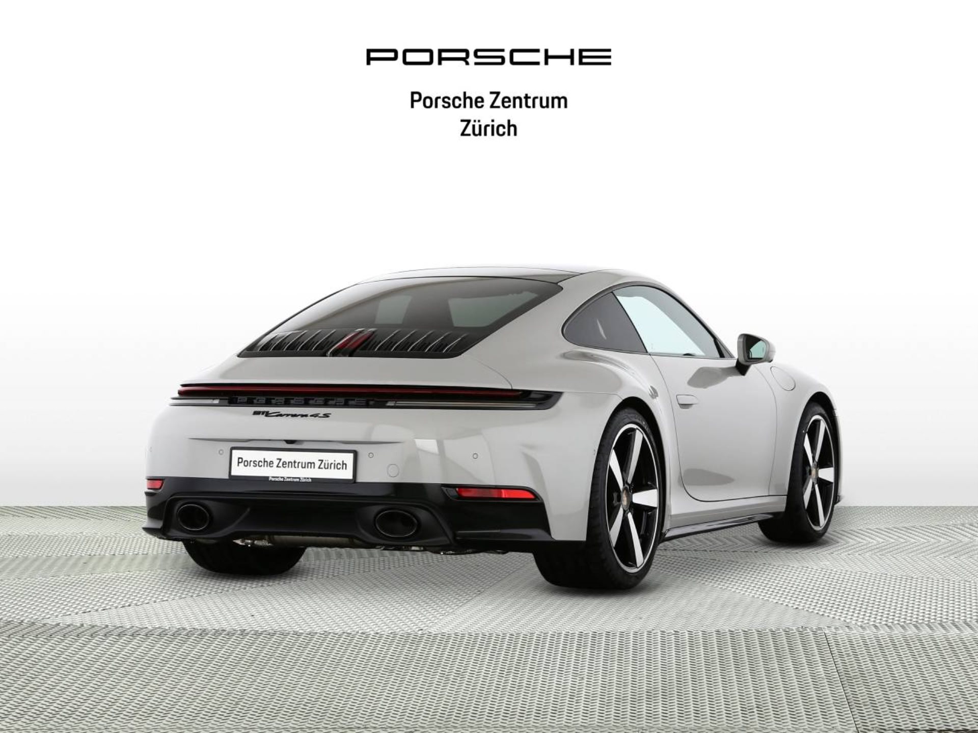 PORSCHE 911 Carrera 4S-image-2