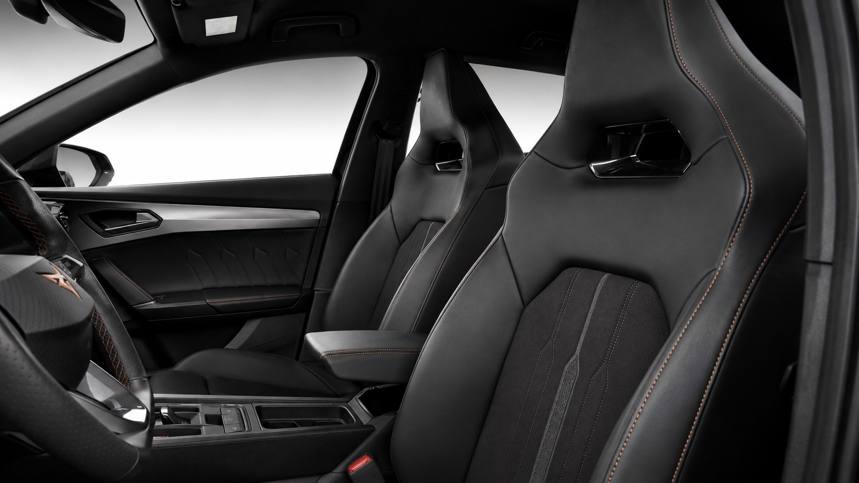 CUPRA Formentor 1.4 e-HYBRID pHEV DSG-image-14