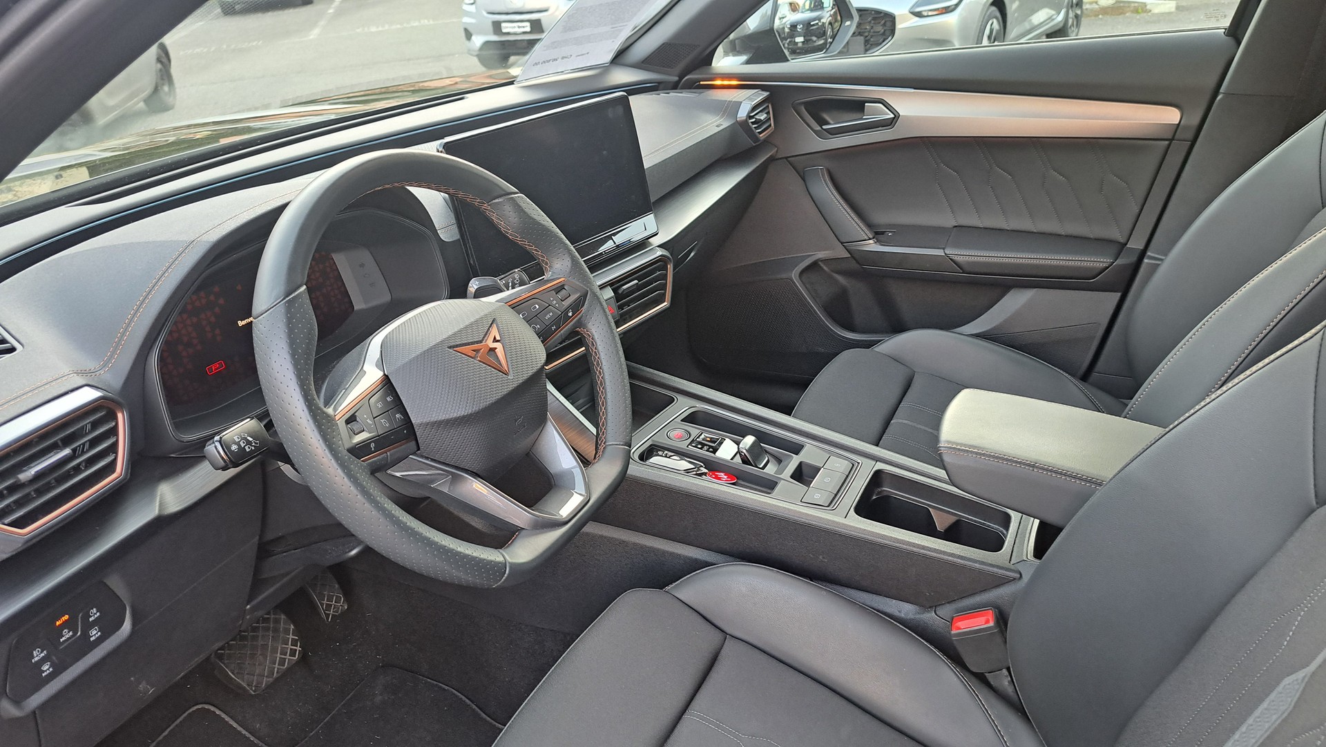 CUPRA Formentor 1.4 e-HYBRID pHEV DSG-image-11