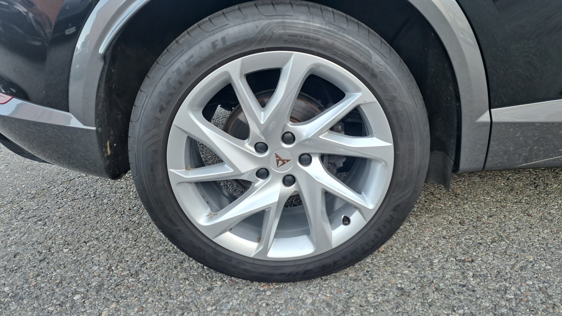 CUPRA Formentor 1.4 e-HYBRID pHEV DSG-image-8