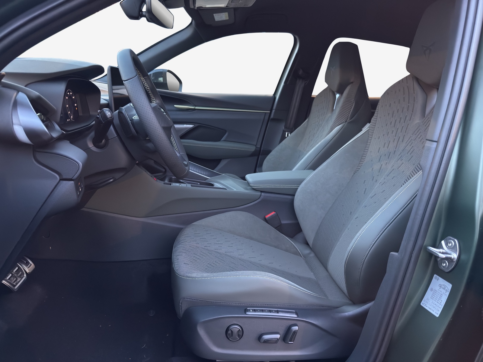 CUPRA Terramar 1.5 eHybrid Prime Edition VZ DSG-image-7
