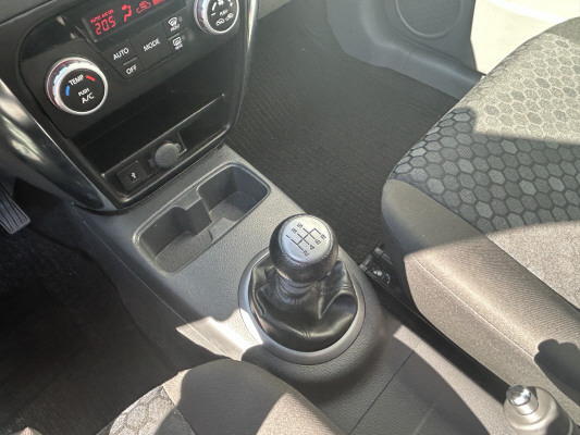 SUZUKI SX4 2.0 TD GL Top 4WD-image-12