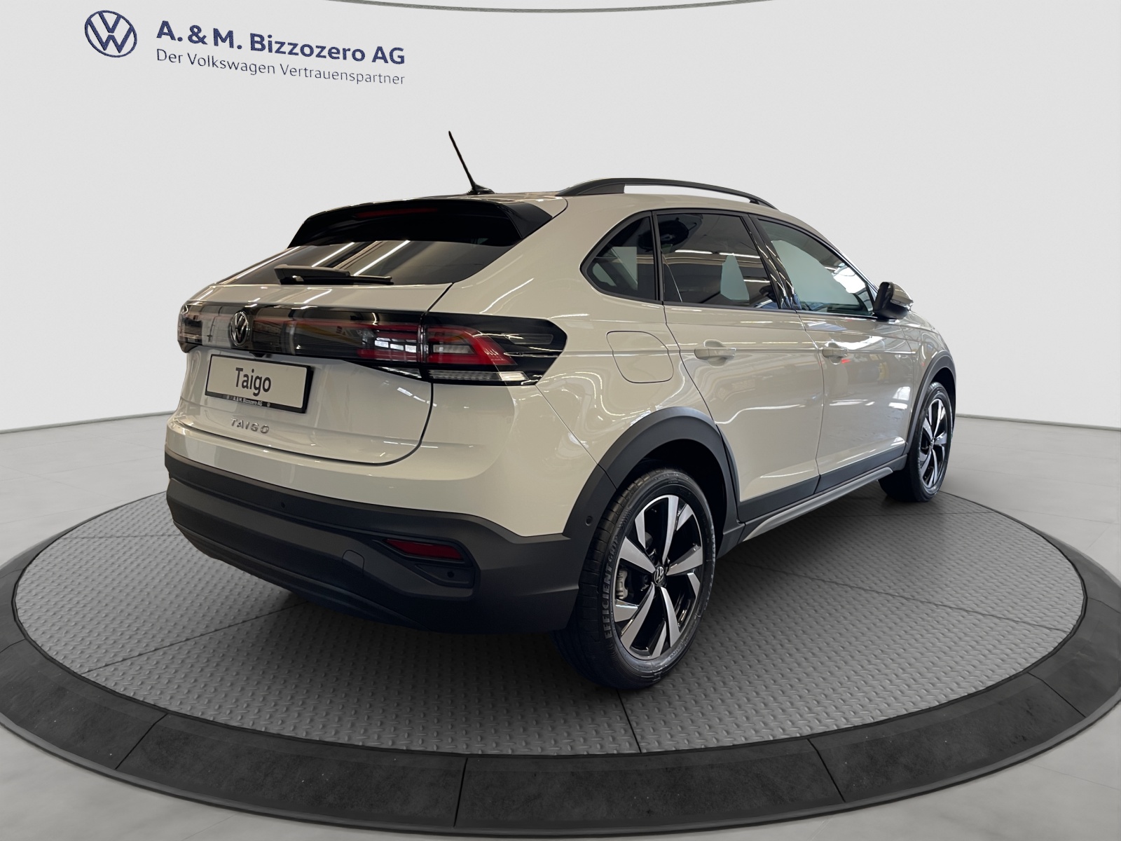 VW Taigo 1.0 TSI Life United DSG-image-4
