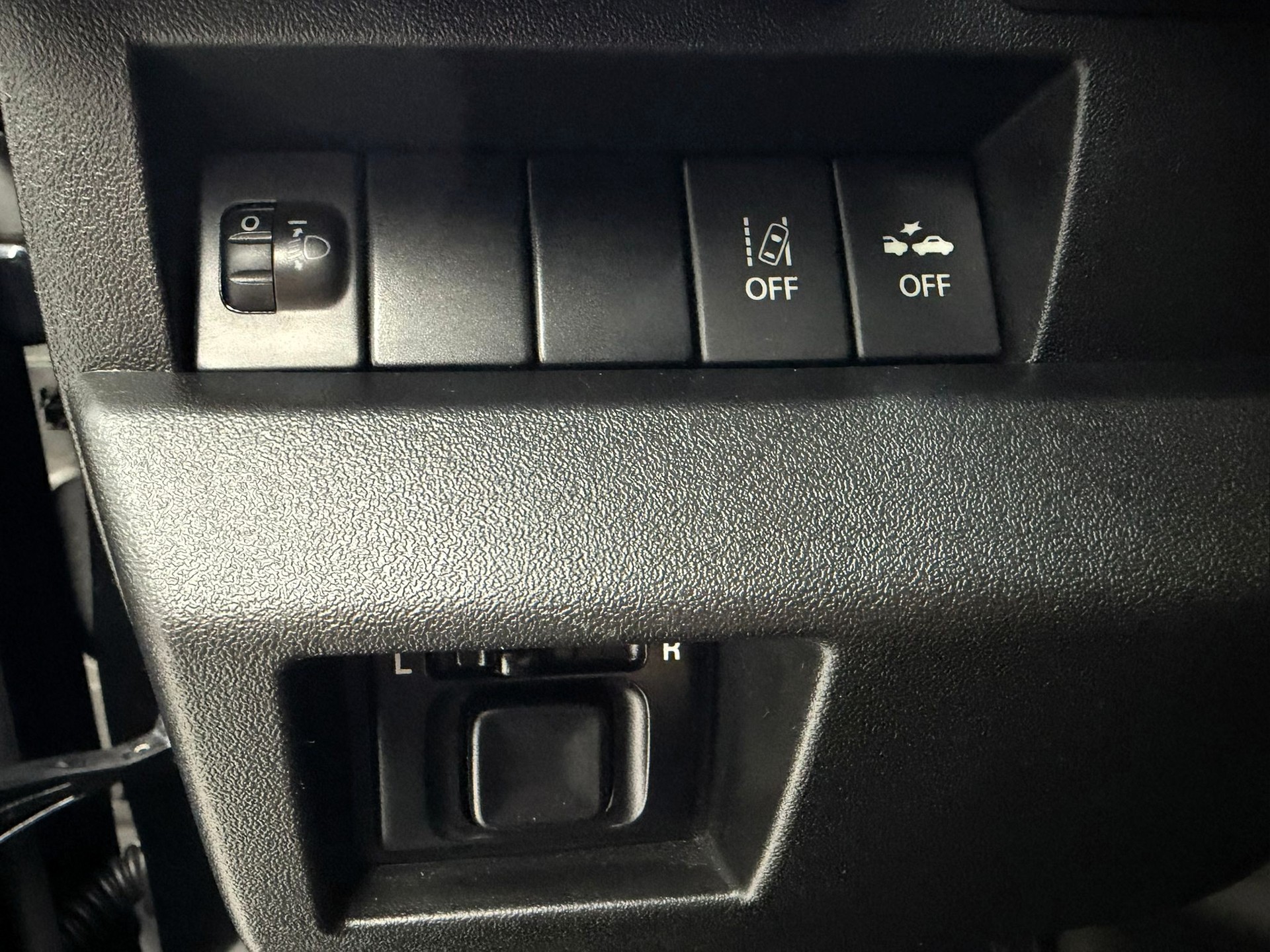 SUZUKI Jimny 1.5 Compact+ 4x4 Automat + 4 Platzer + PDC-image-20