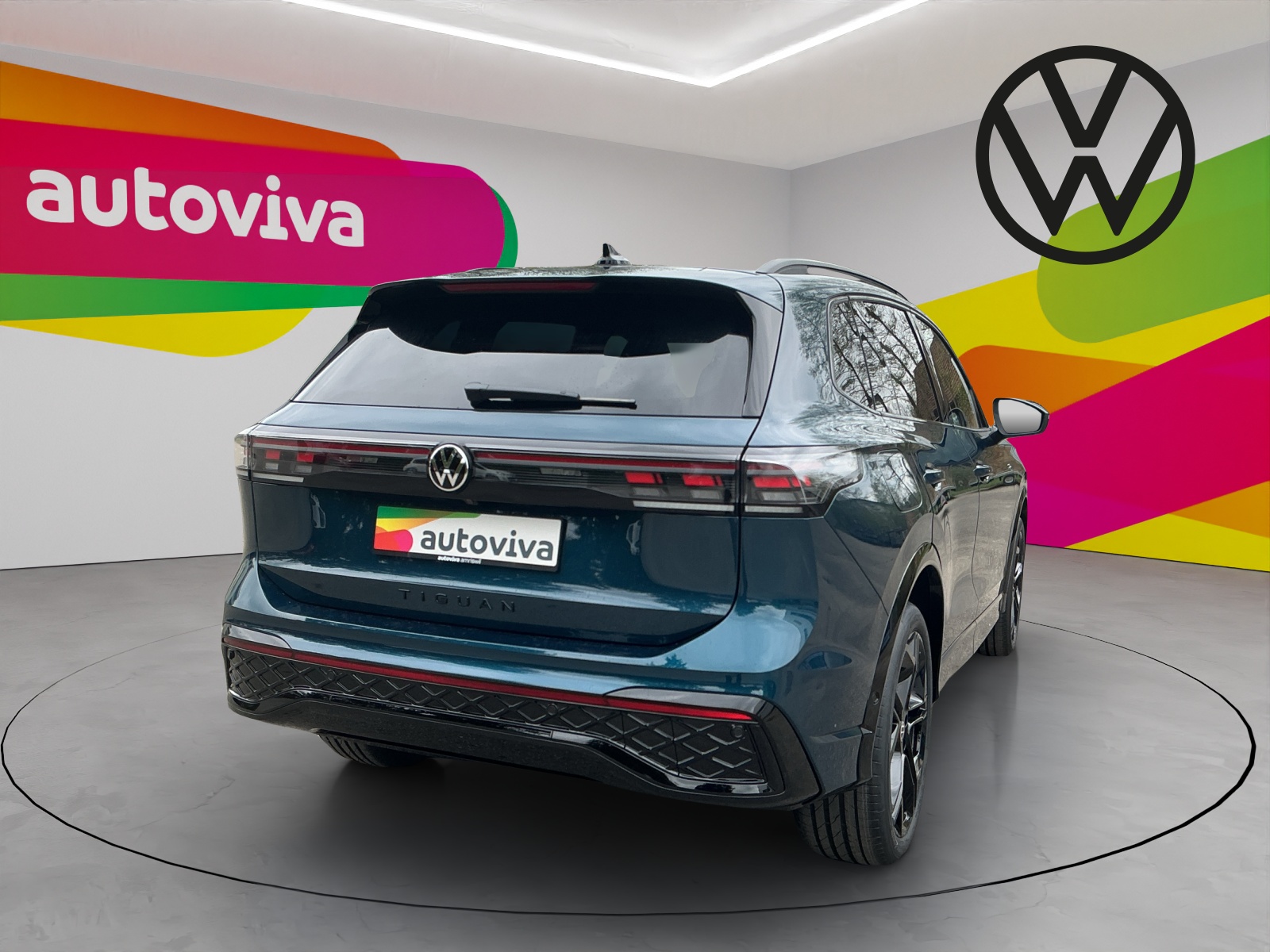 VW Tiguan 2.0 TSI DSG R-Line 4Motion-image-2
