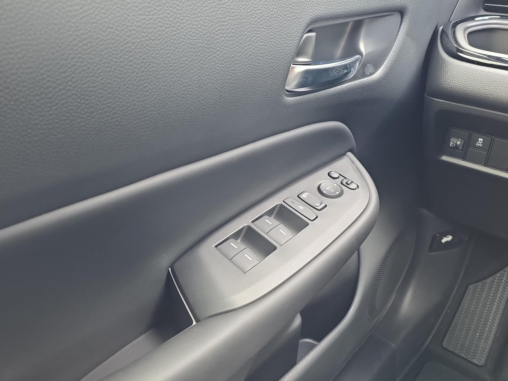HONDA Jazz 1.5 i-MMD Crosstar Advance-image-11