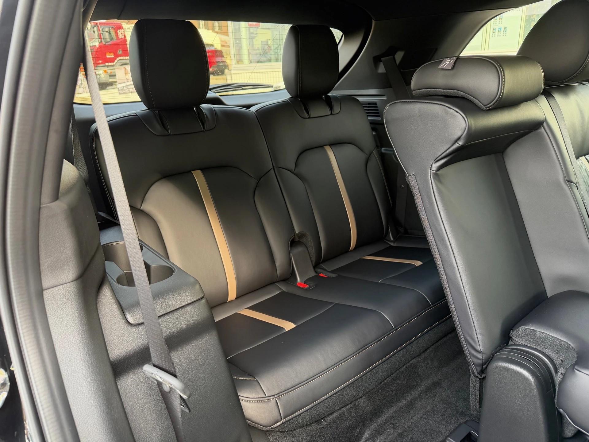 MAZDA CX-80 e-Skyactiv D254 MHEV AWD Homura Plus-image-10