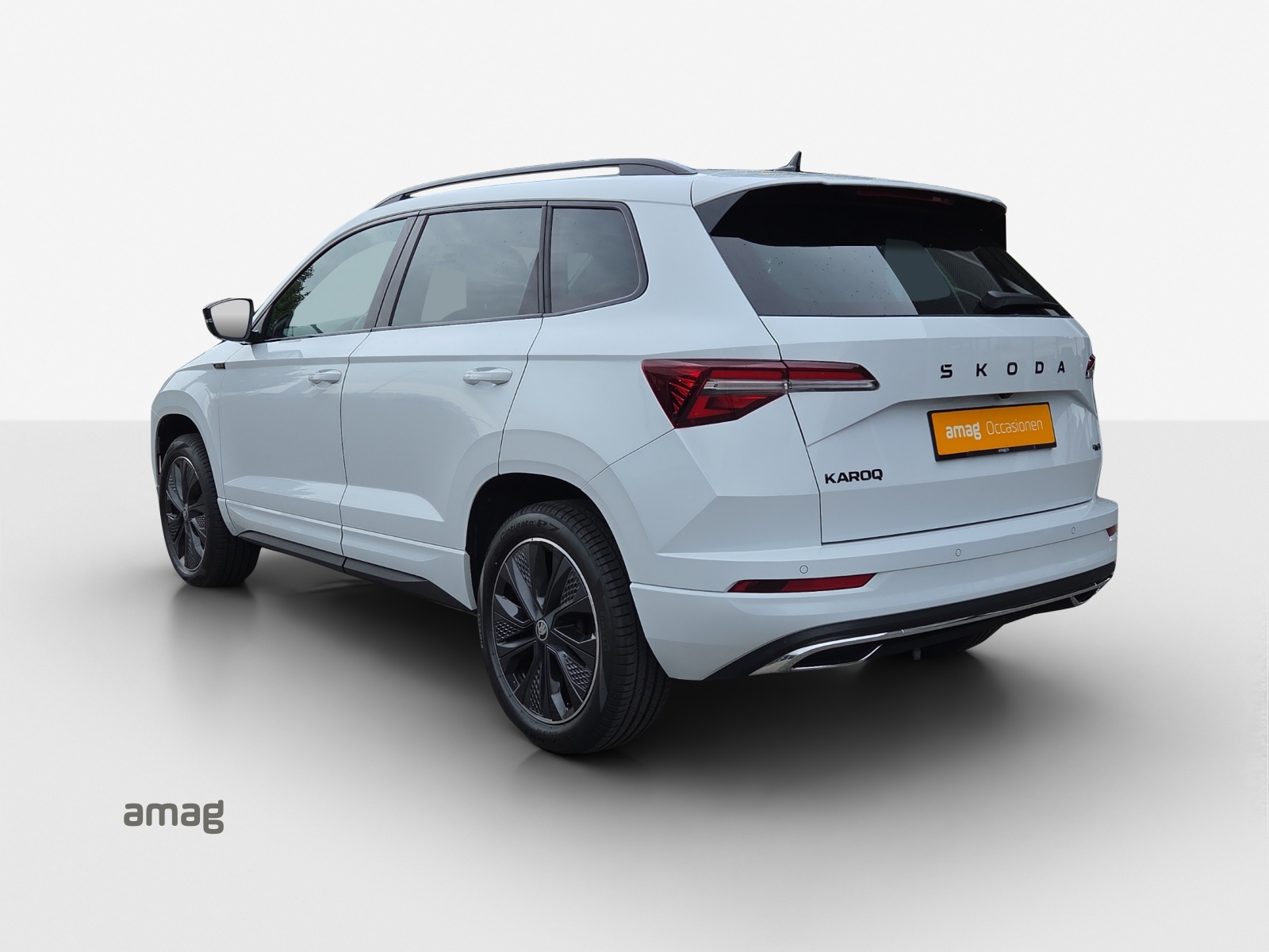 SKODA Karoq 2.0 TSI SportLine 4x4 DSG-image-2