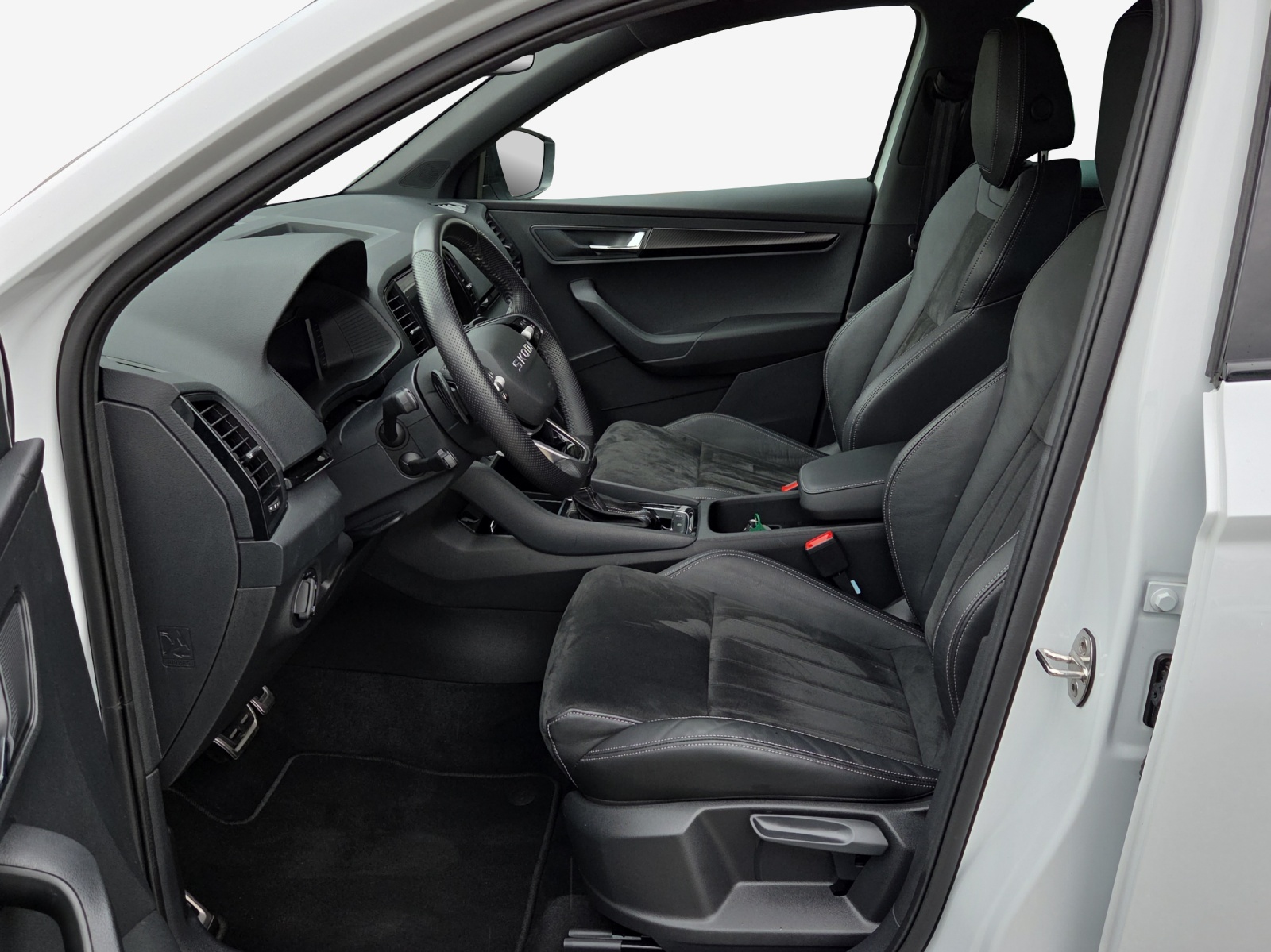 SKODA Karoq 2.0 TSI SportLine 4x4 DSG-image-7