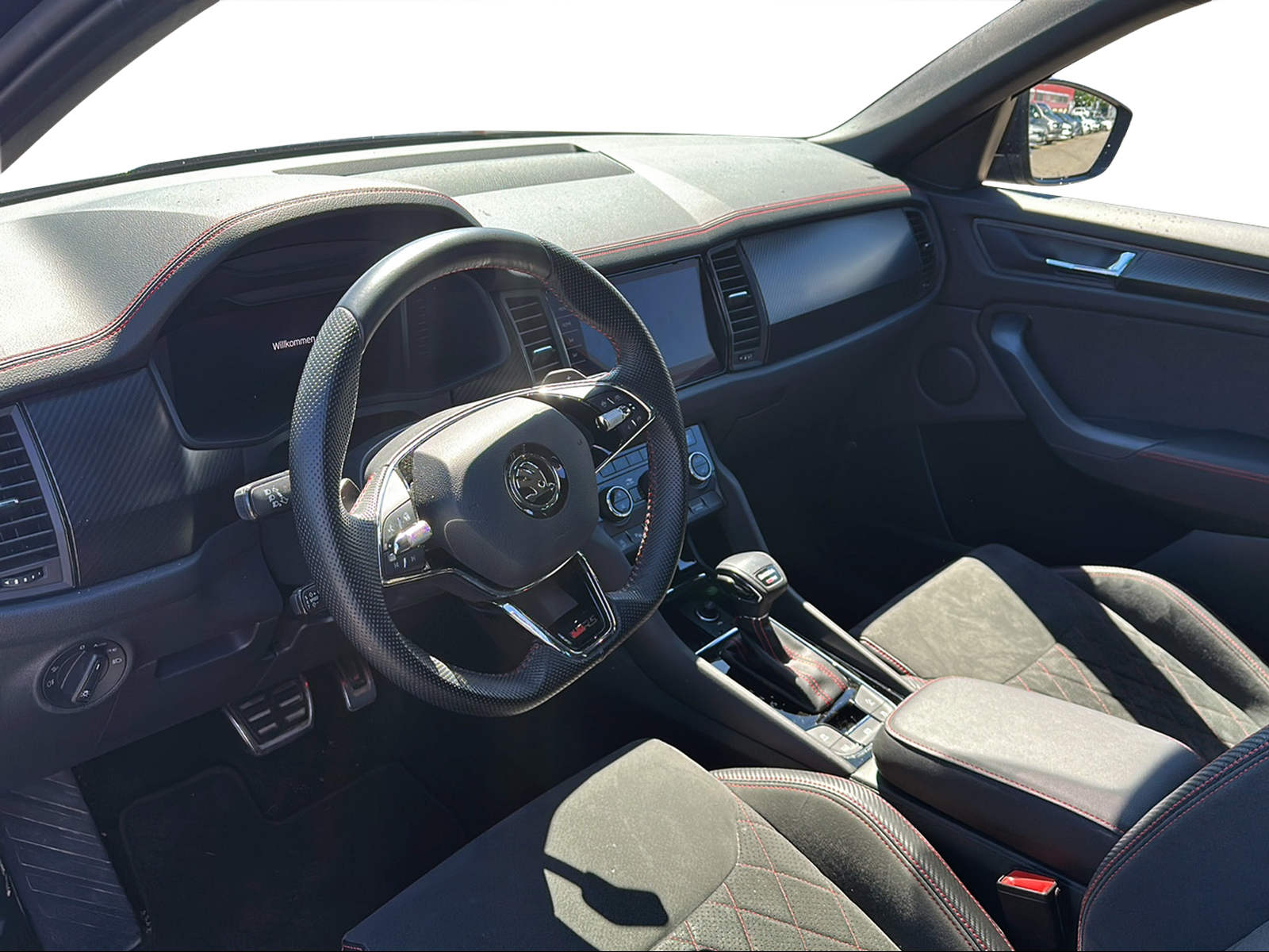 SKODA Kodiaq 2.0 TSI 4x4 RS-showroom-element-3