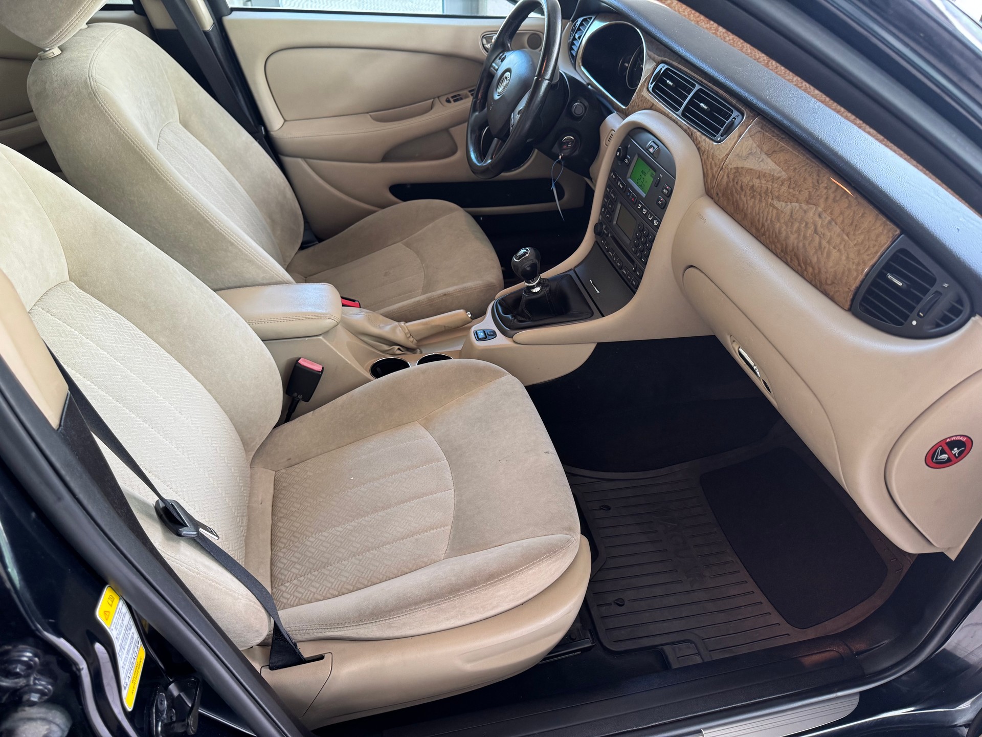 JAGUAR X-Type 2.2D Classic-image-10