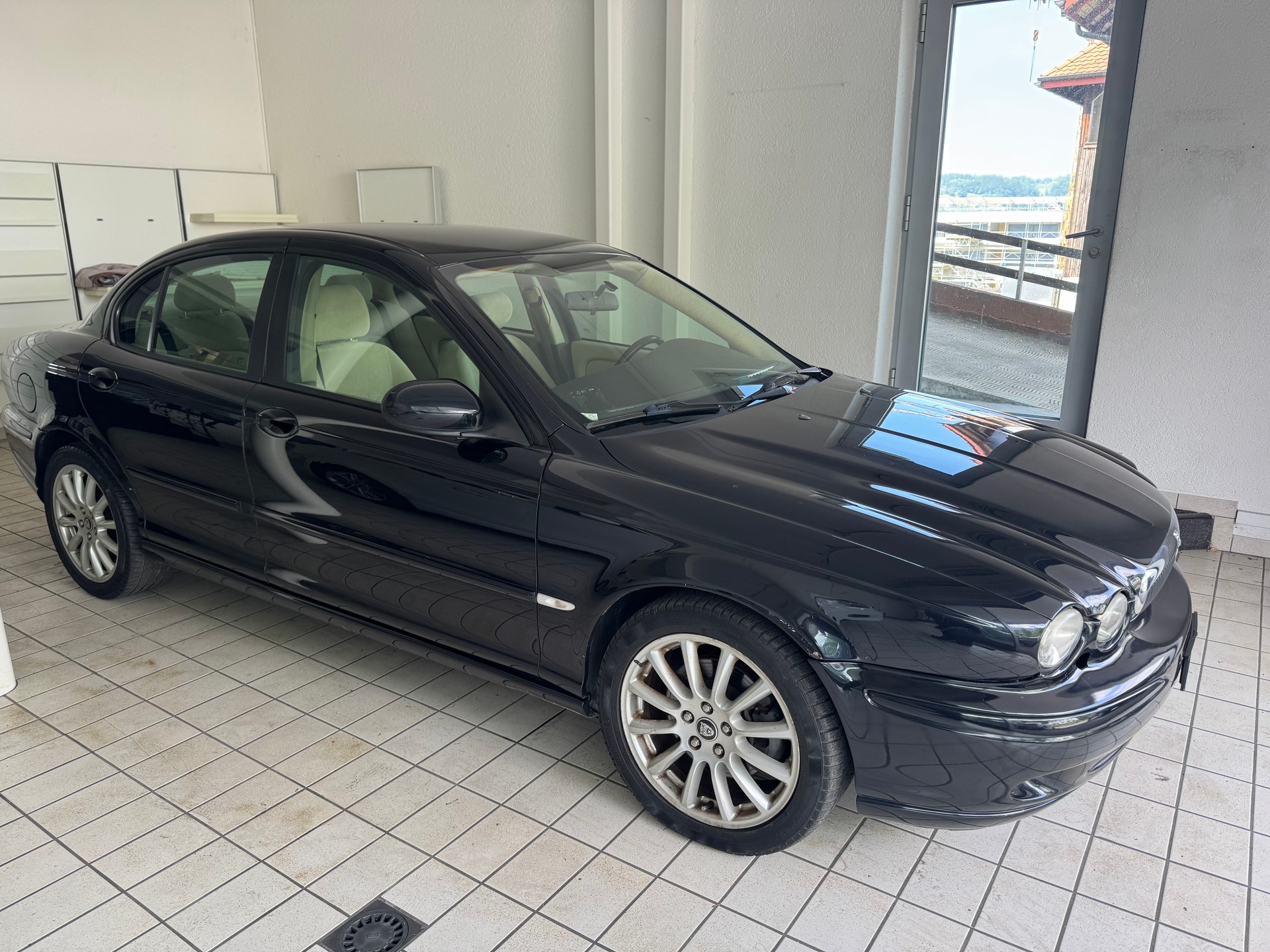 JAGUAR X-Type 2.2D Classic-image-2