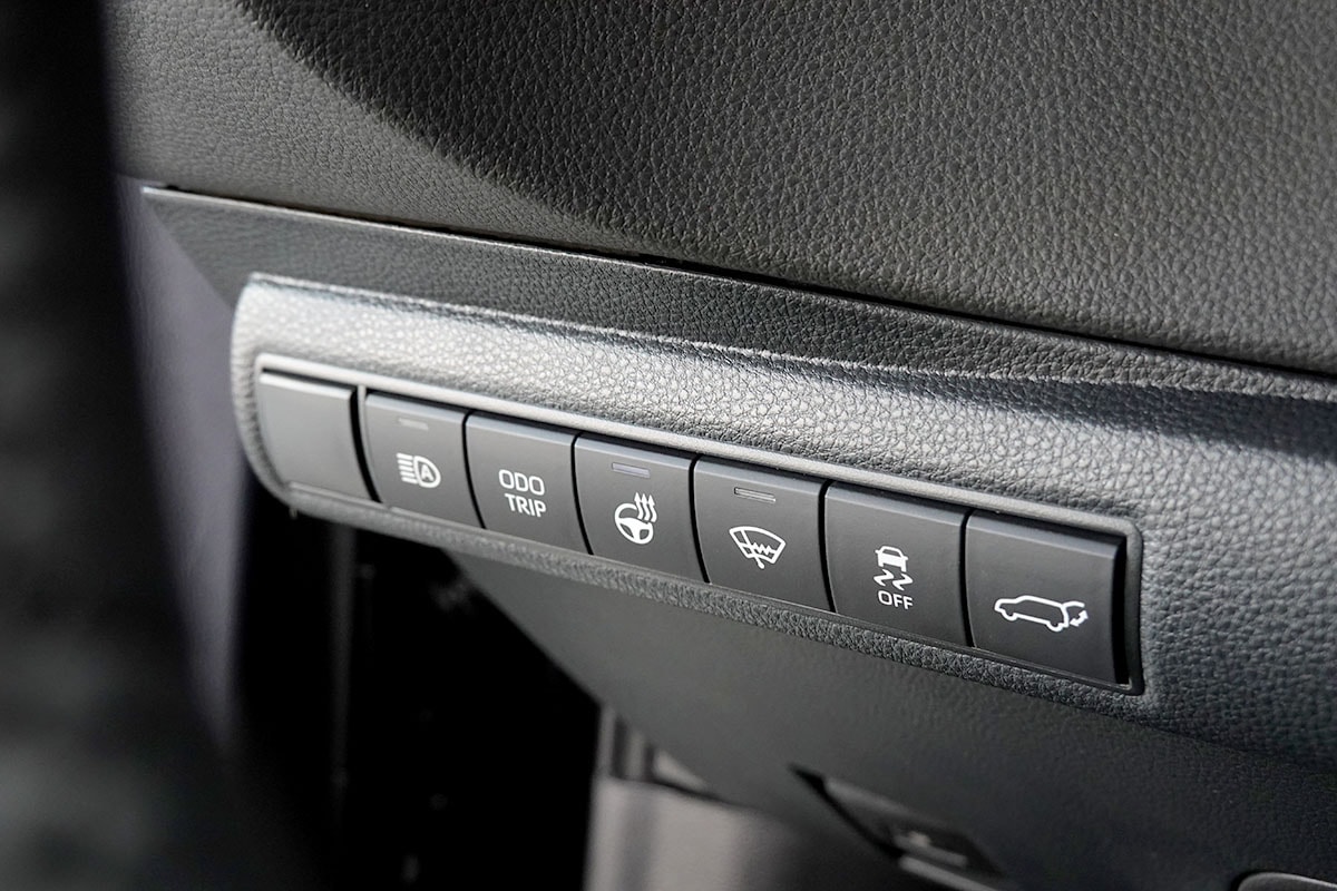 TOYOTA Corolla Touring Sports 2.0 HSD Premium e-CVT, Panorama-image-13