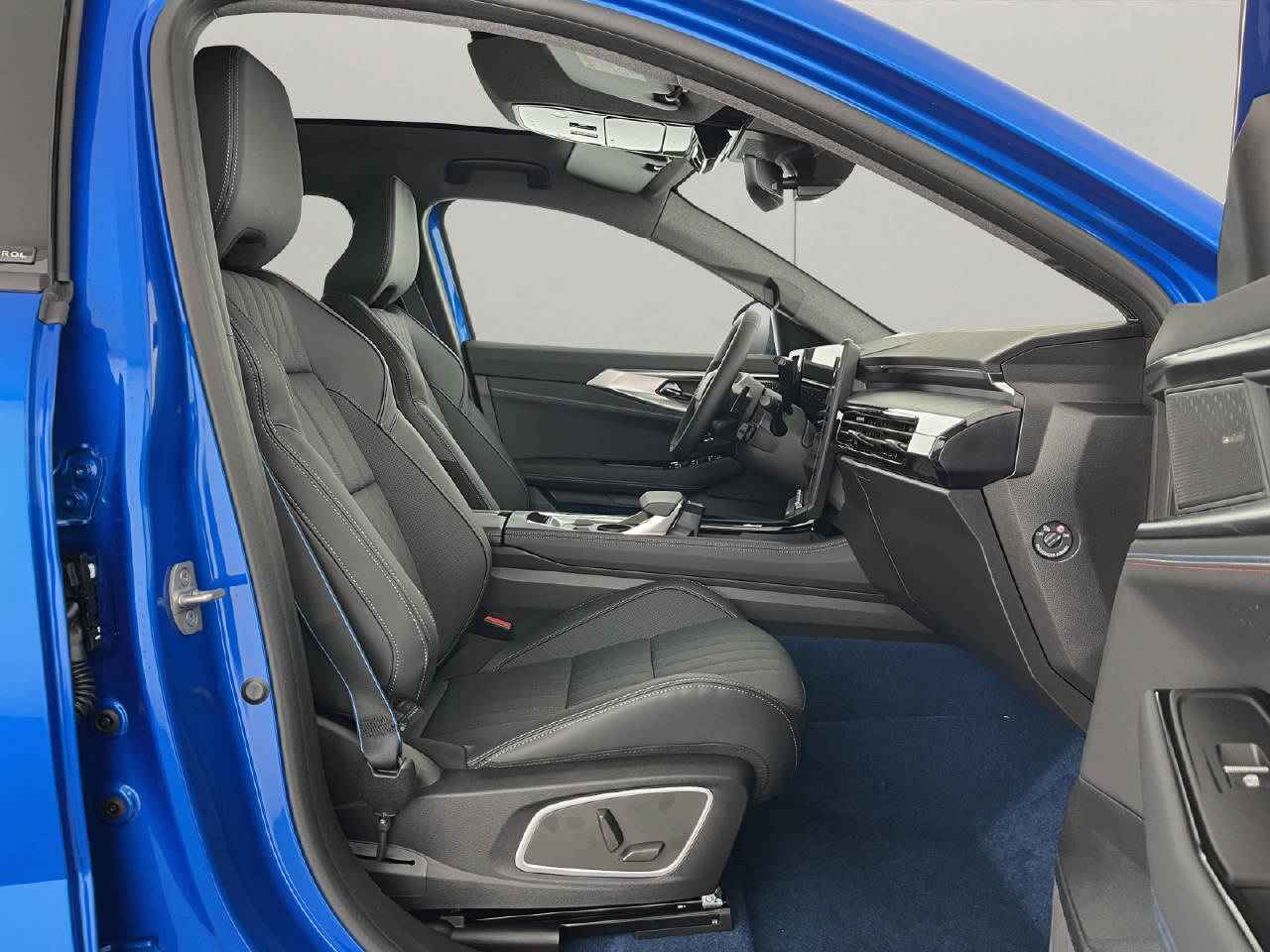 RENAULT Rafale 1.2 E-Tech Plug-in Atelier Alpine-image-15
