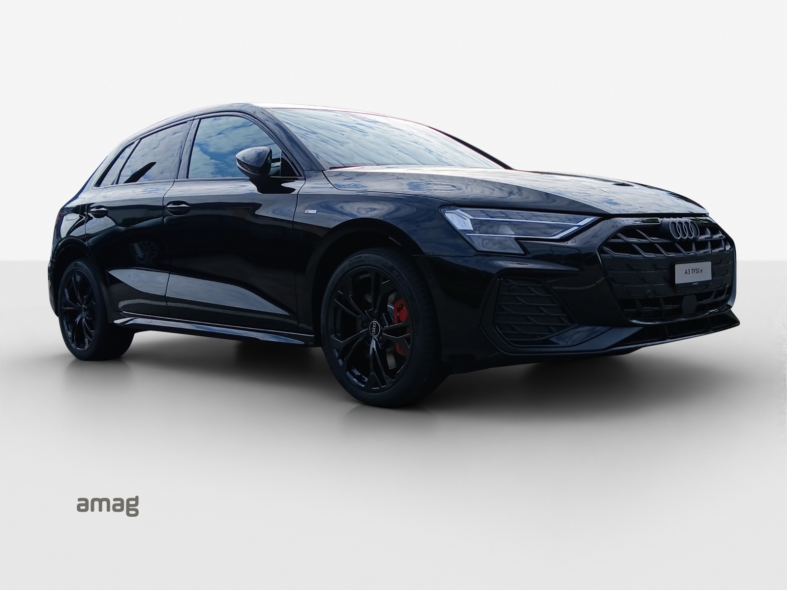 AUDI A3 Sportback TFSI e 200 kW S line Attraction S tronic-image-6