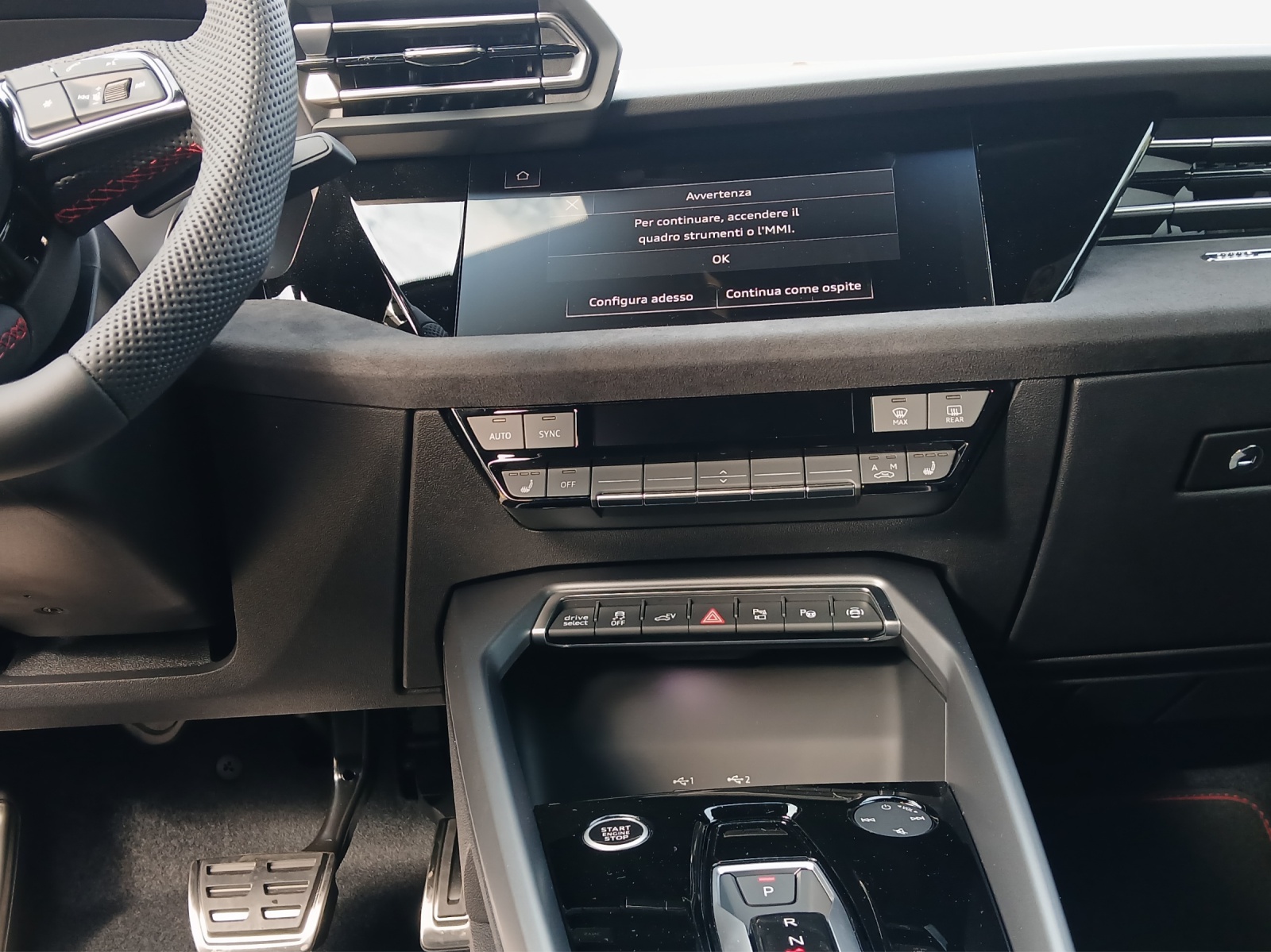 AUDI A3 Sportback TFSI e 200 kW S line Attraction S tronic-image-11
