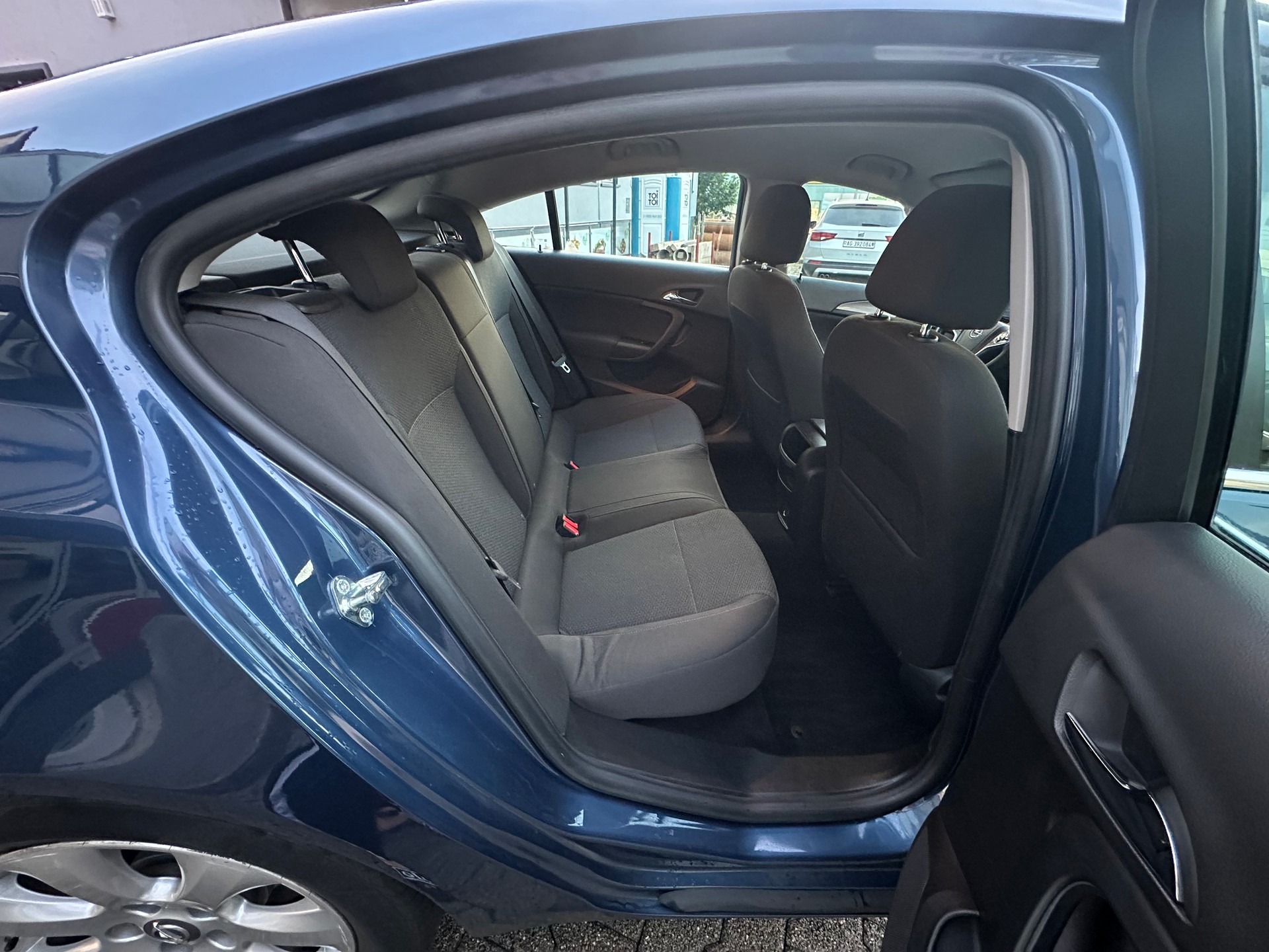 OPEL Insignia 1.6 CDTI ecoFlex Edition-image-7