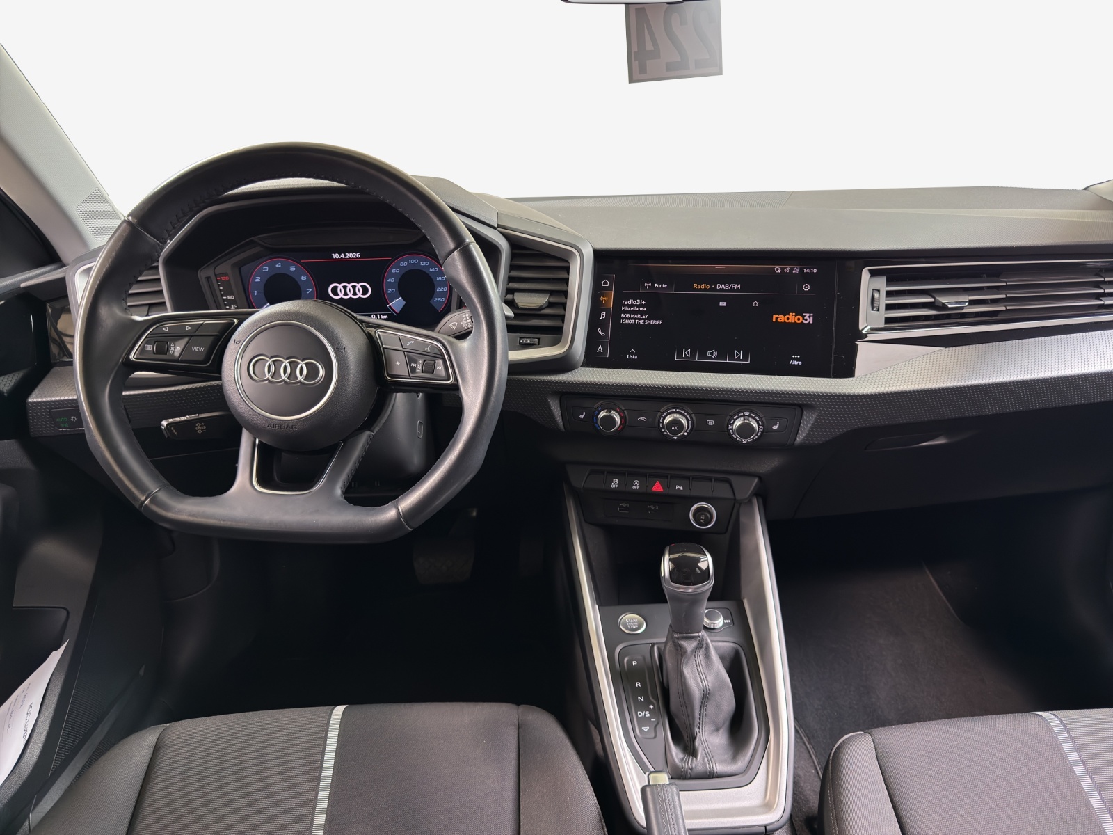 AUDI A1 Sportback 35 TFSI advanced S-tronic-image-8