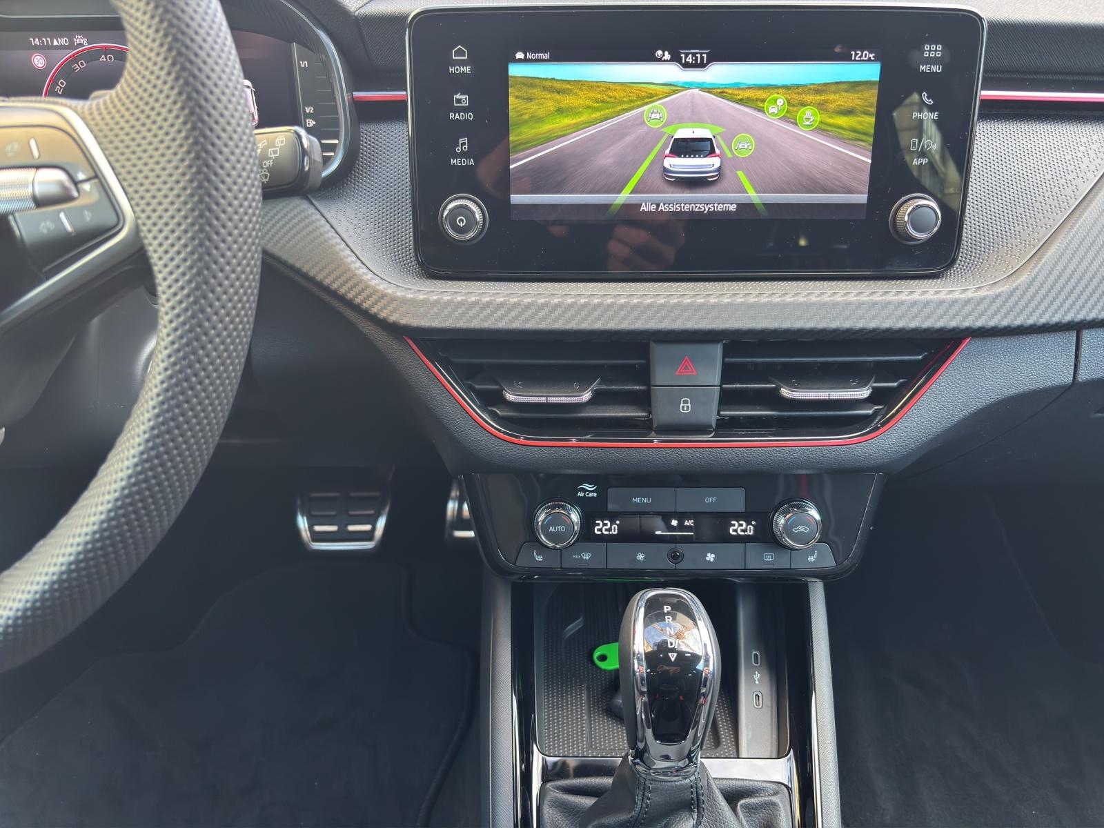 SKODA Scala 1.5 TSI Monte Carlo DSG-image-8