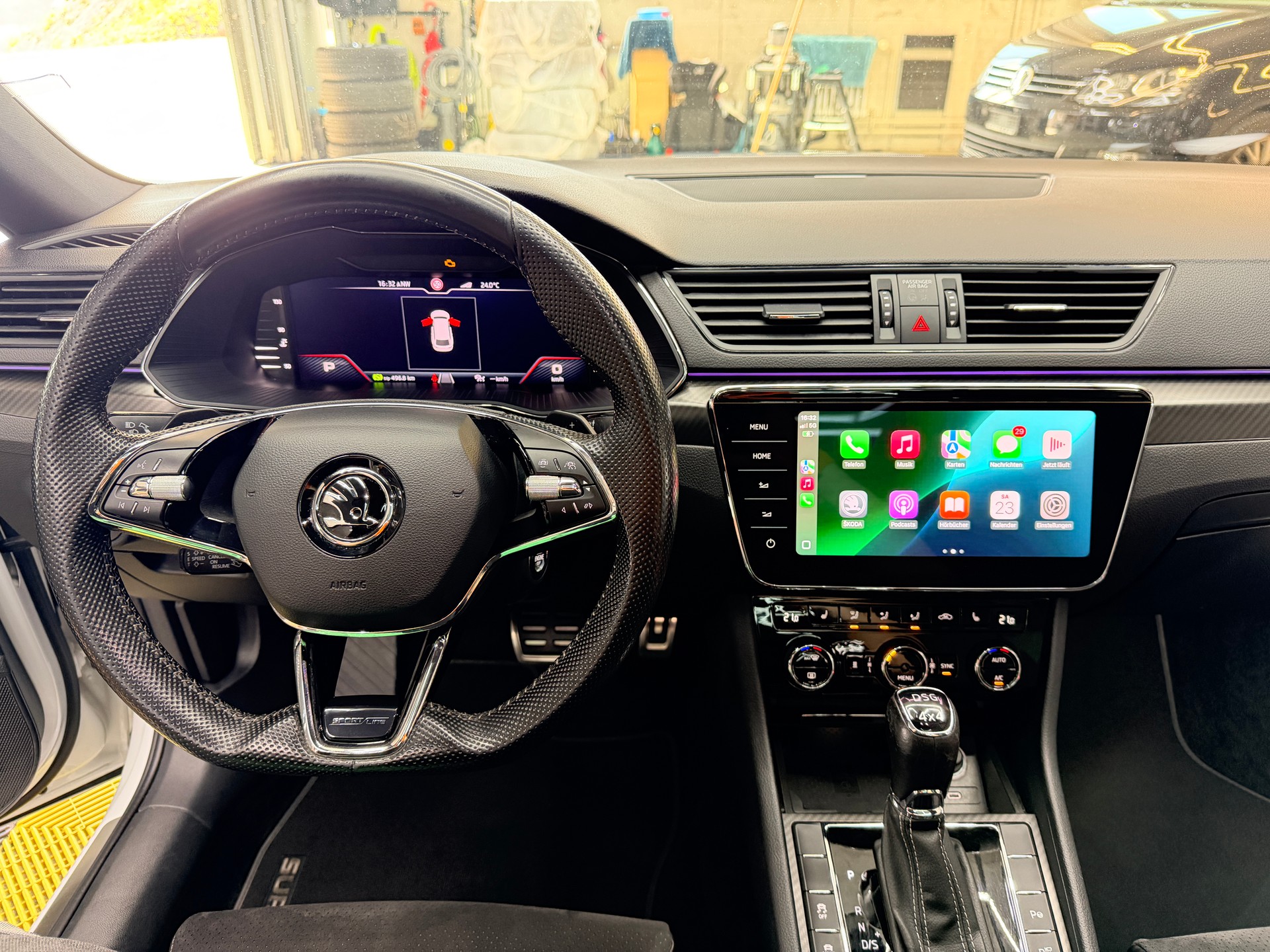 SKODA Superb Combi 2.0 TSI SportLine 4x4 DSG-image-5