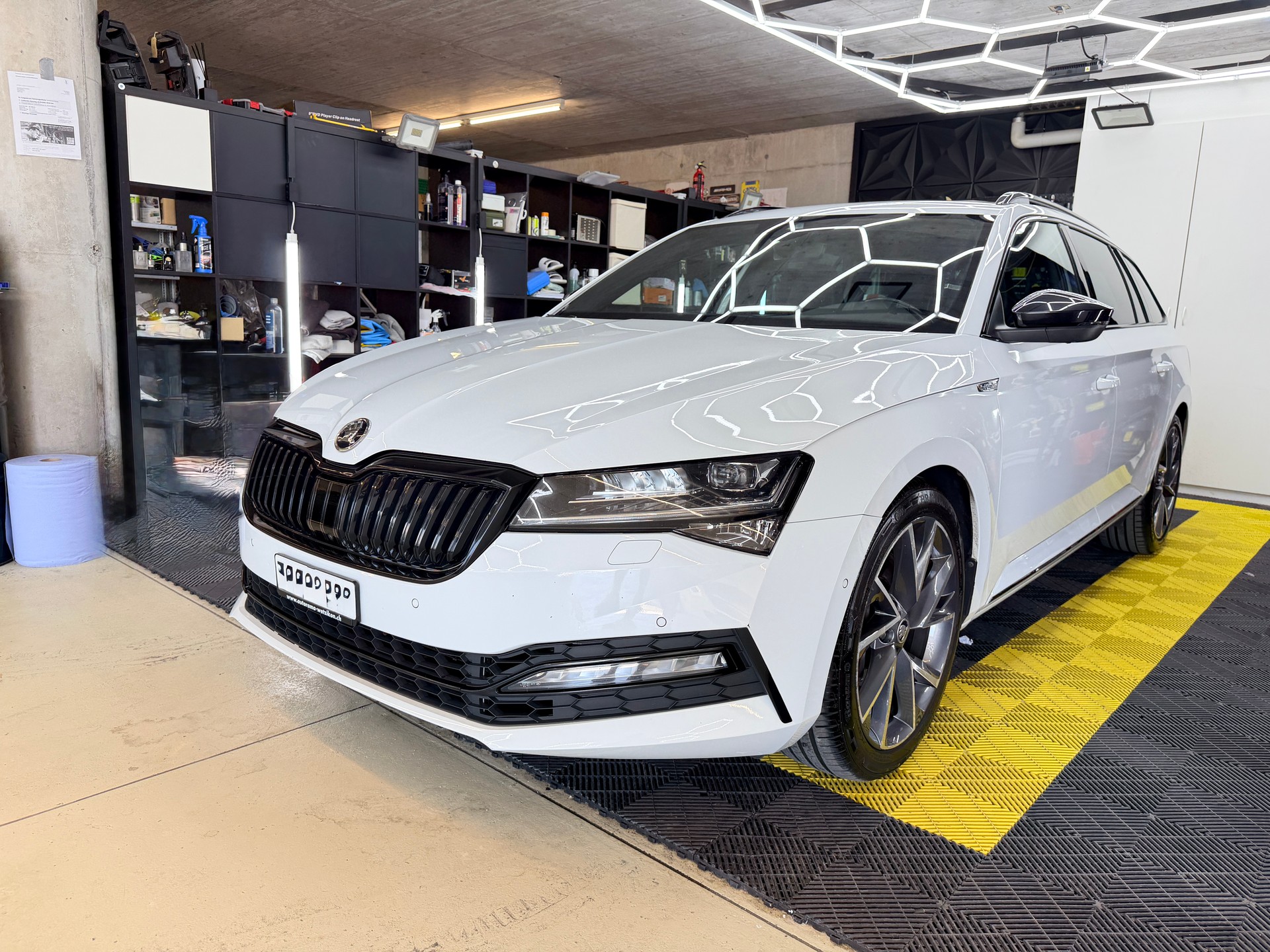 SKODA Superb Combi 2.0 TSI SportLine 4x4 DSG