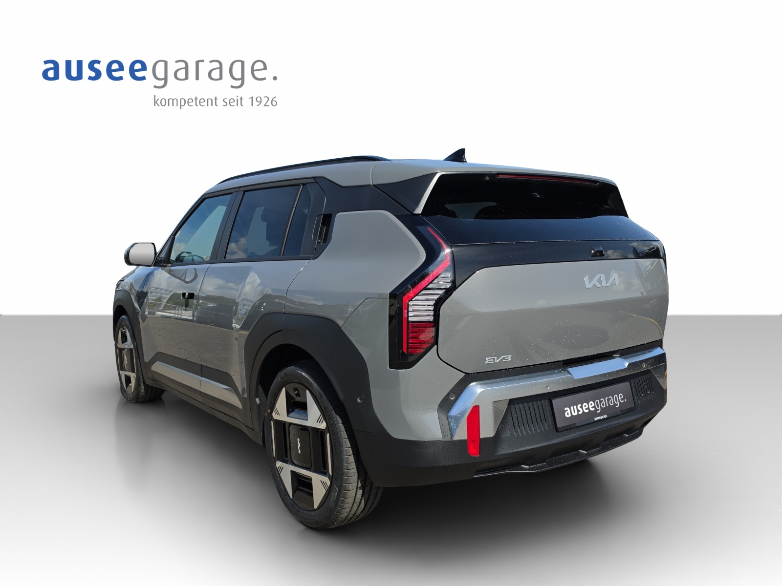 KIA EV3 81 kWh Earth+-image-2
