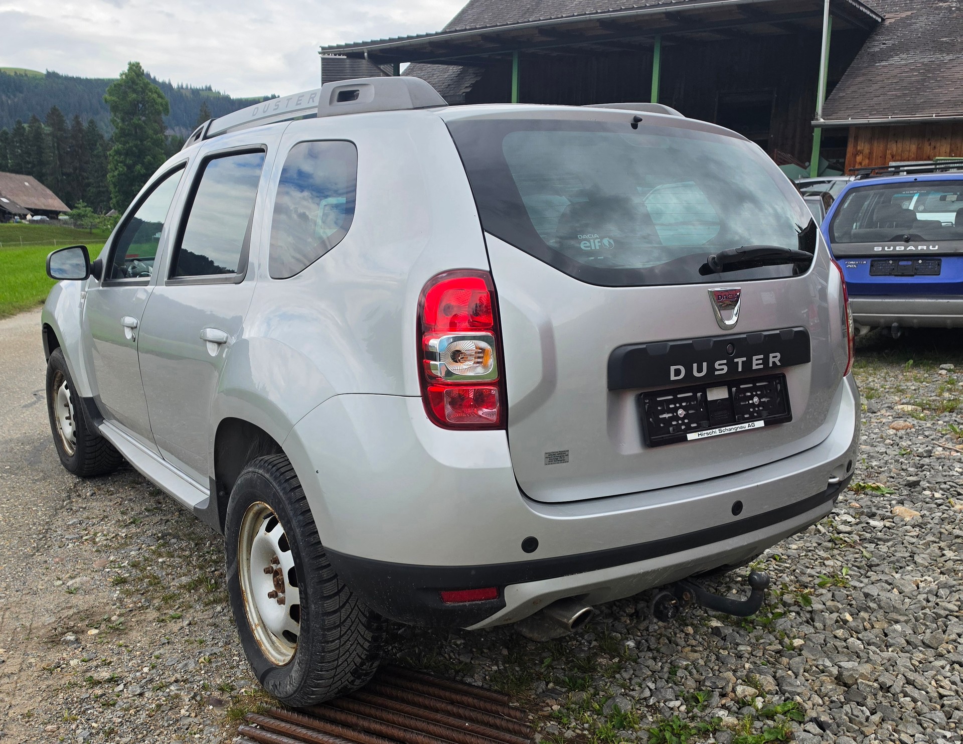 DACIA Duster 1.5 dCi Celebration 4x4-image-3