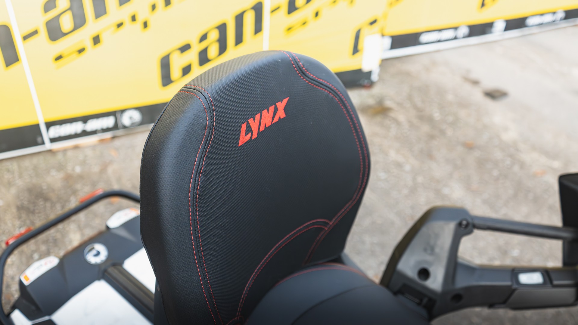 LYNX Adventure Electric-image-12