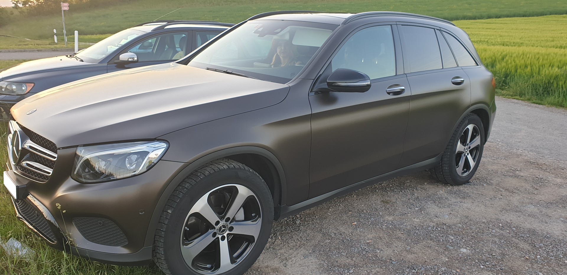 MERCEDES-BENZ 250d-image-2