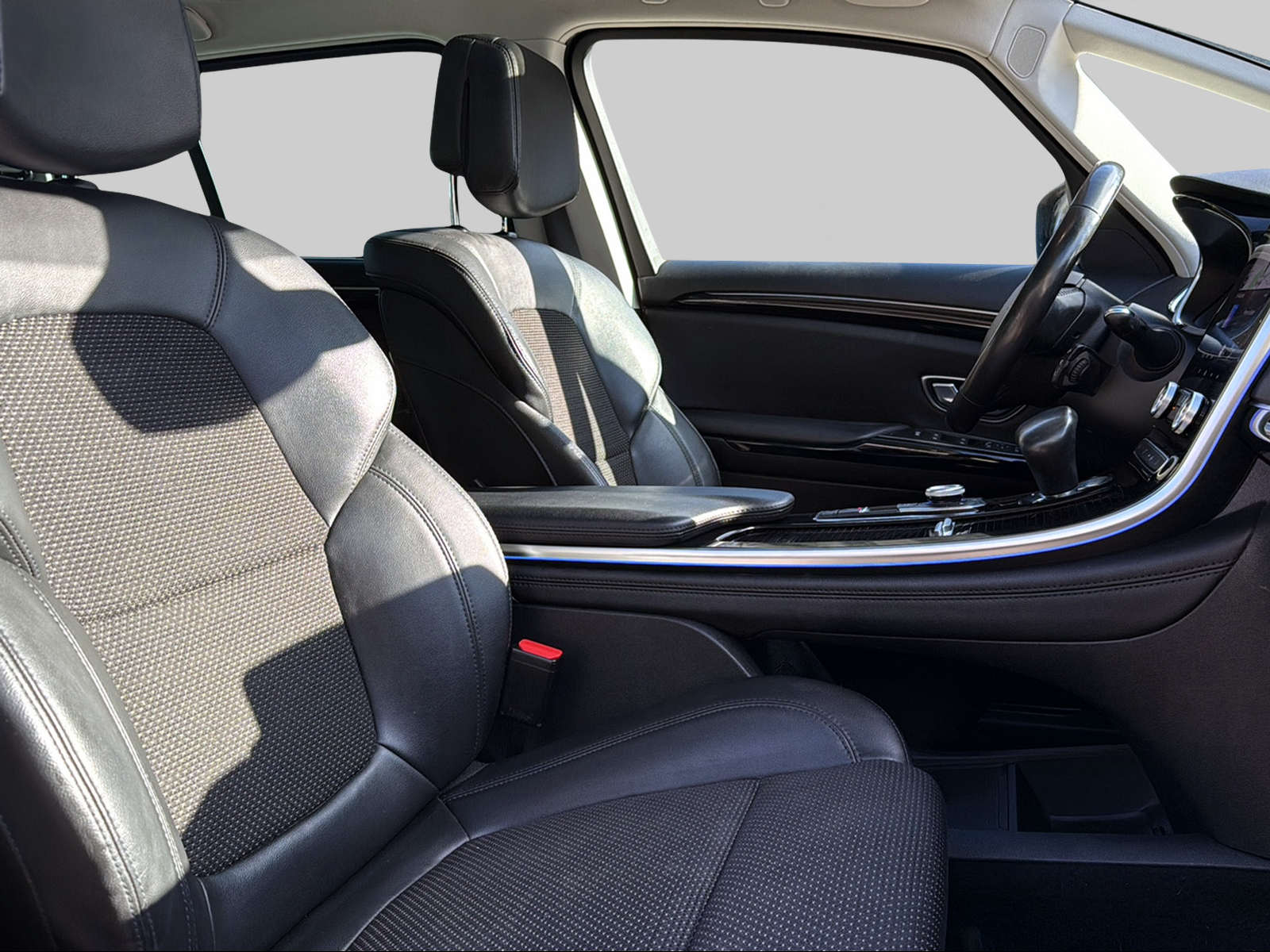 RENAULT Espace 1.8 TCe Intens EDC-image-13