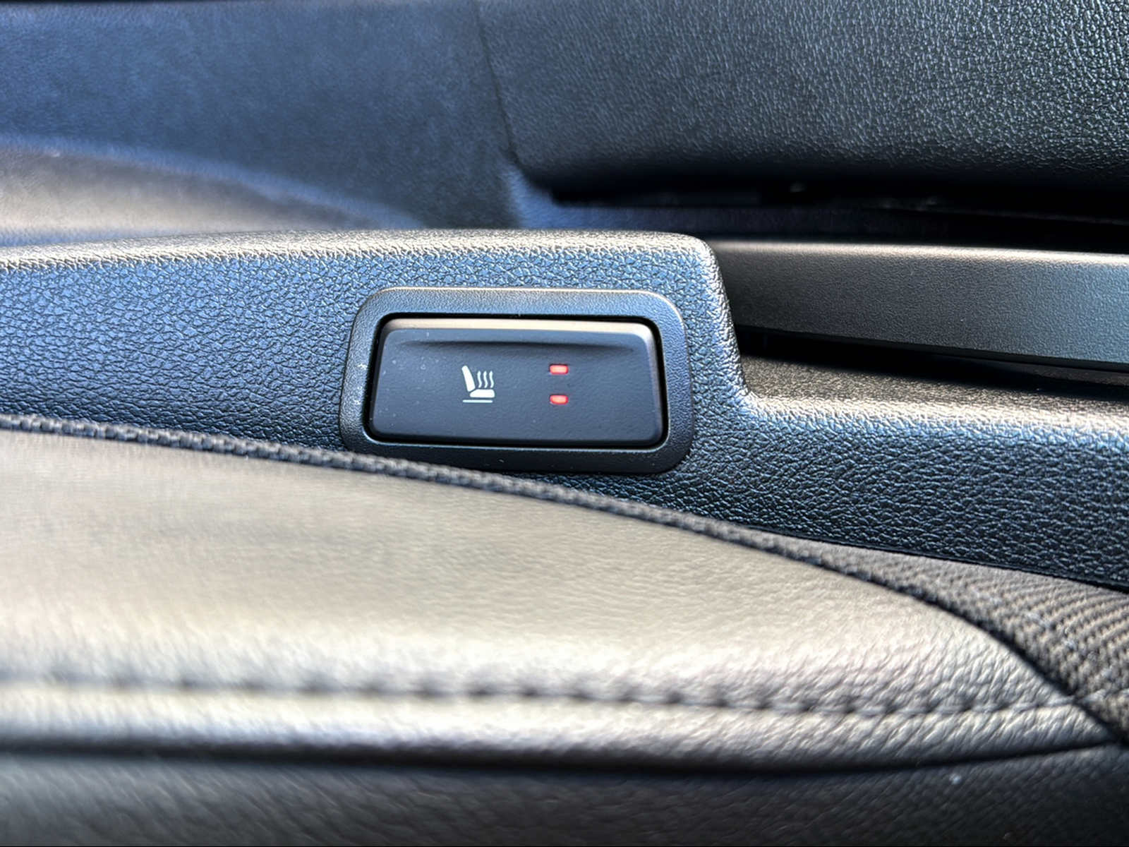 RENAULT Espace 1.8 TCe Intens EDC-image-15