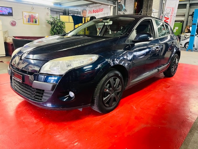 RENAULT Mégane 1.6 16V Expression-image-2