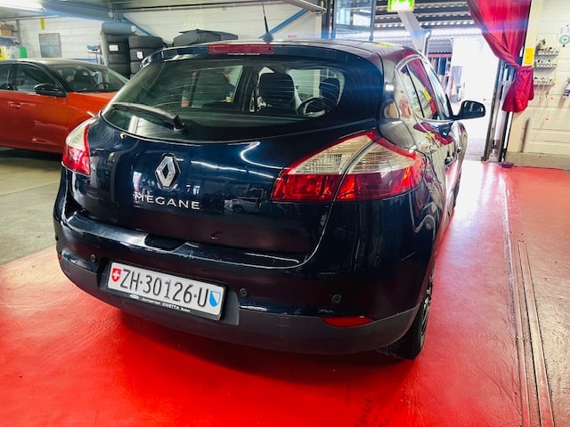 RENAULT Mégane 1.6 16V Expression-image-3