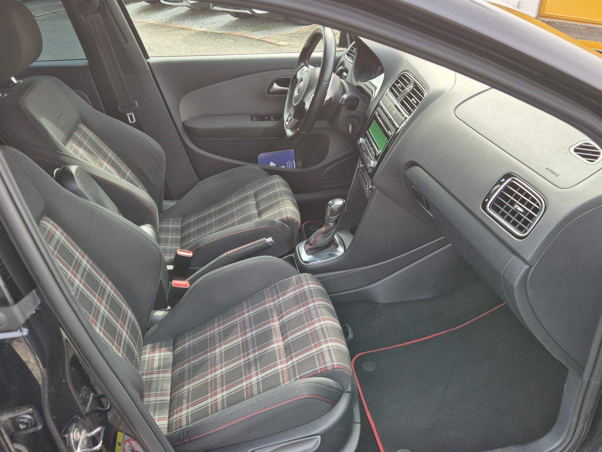 VW Polo 1.4 TSI GTI DSG-image-2