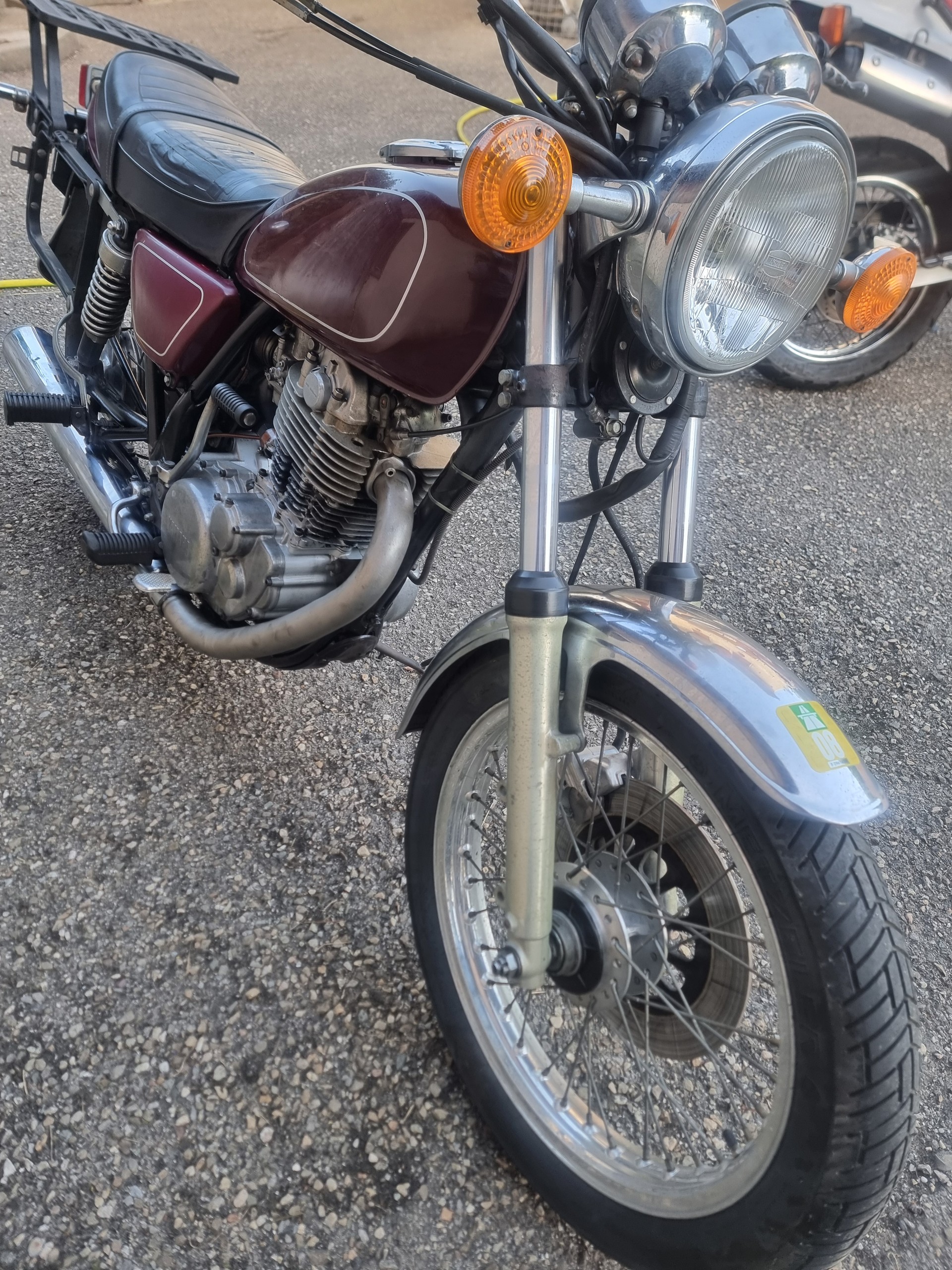 YAMAHA SR 500-image-9